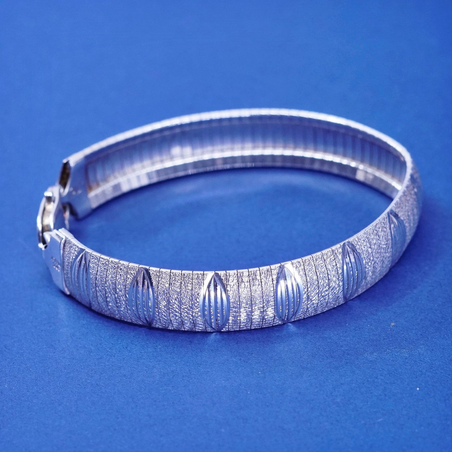 7.25”, vintage dyadema Sterling silver bracelet, 925 textured omega chain