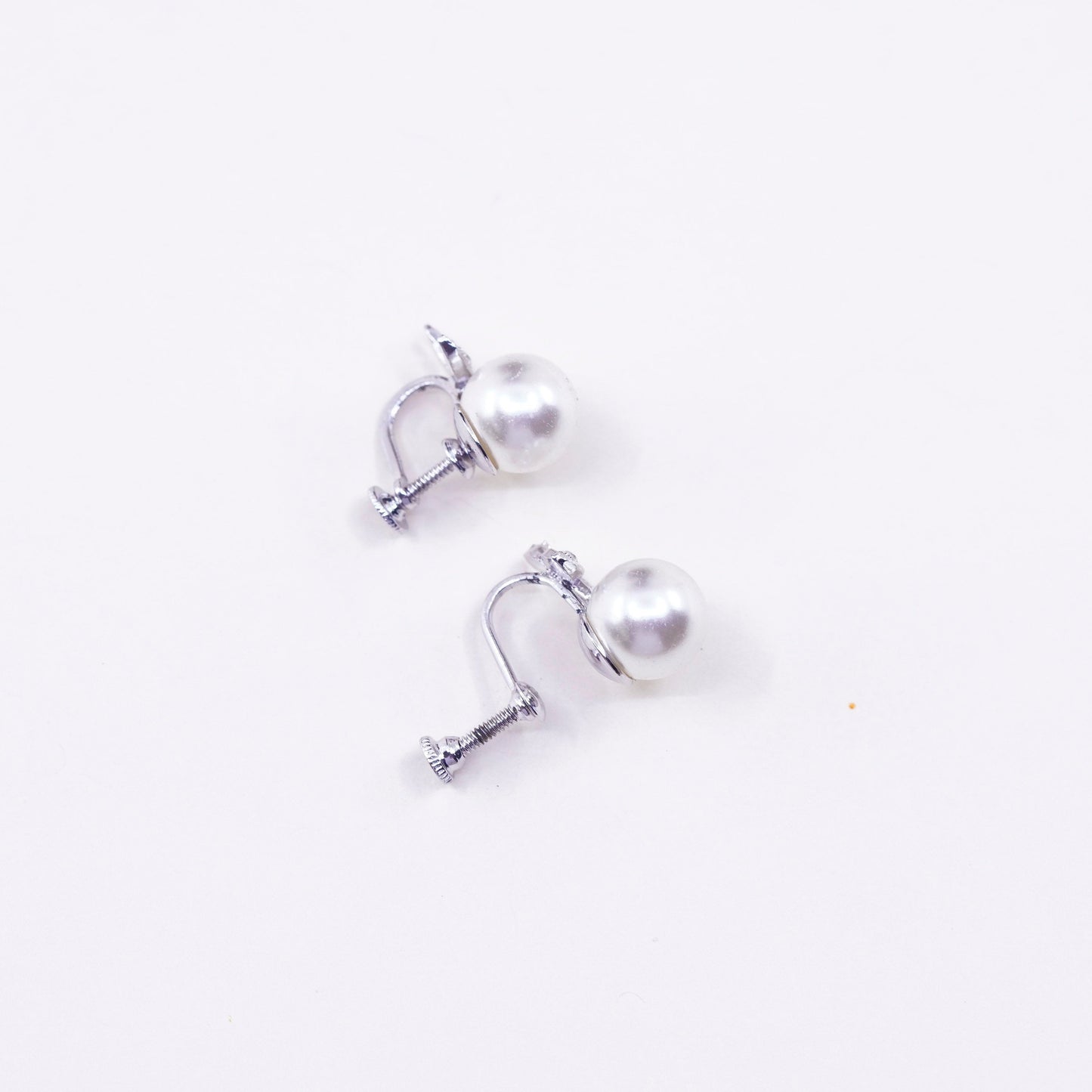 Vintage Sterling silver handmade earrings, 925 screw back leaf with pearl