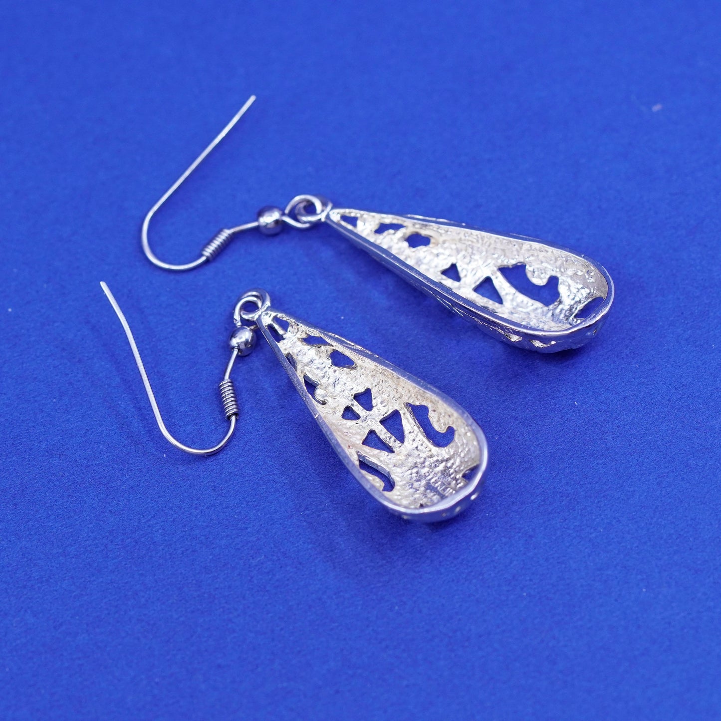 Vintage sterling silver handmade earrings, 925 filigree teardrop drop