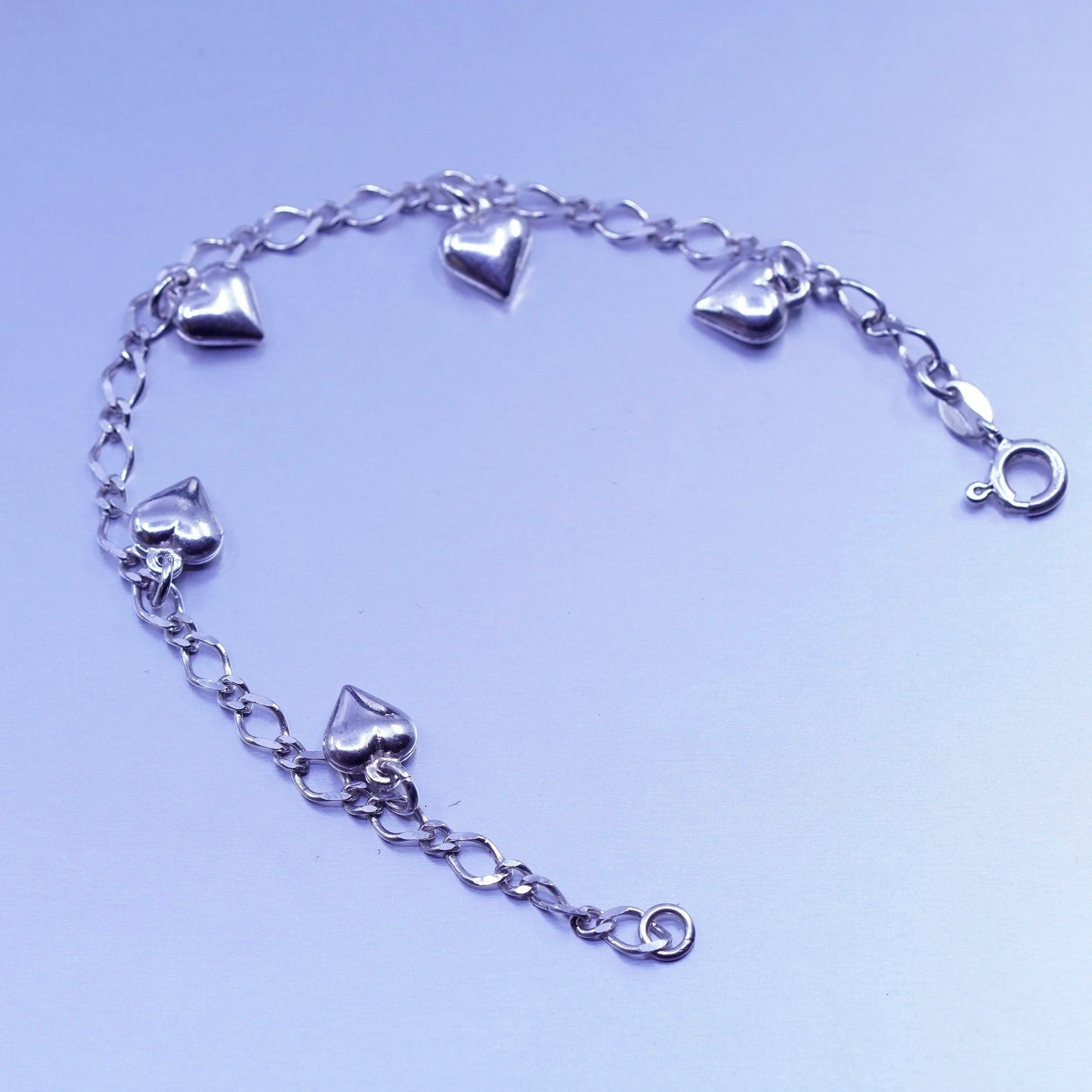 7”, vintage Sterling 925 silver handmade bracelet, figaro chain w/ heart charms
