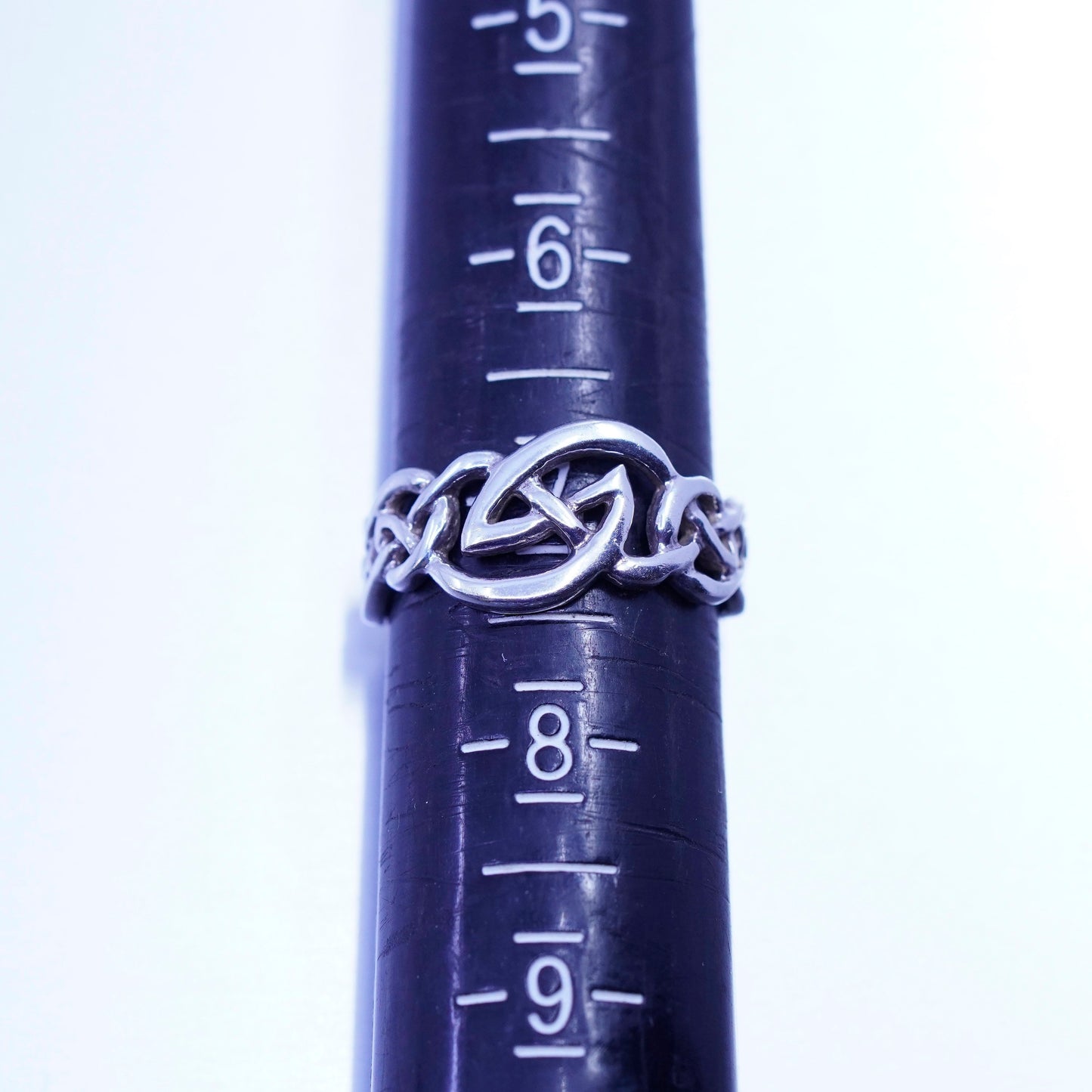 Size 7, vtg Sterling 925 silver handmade ring, Irish Celtic knot textured band