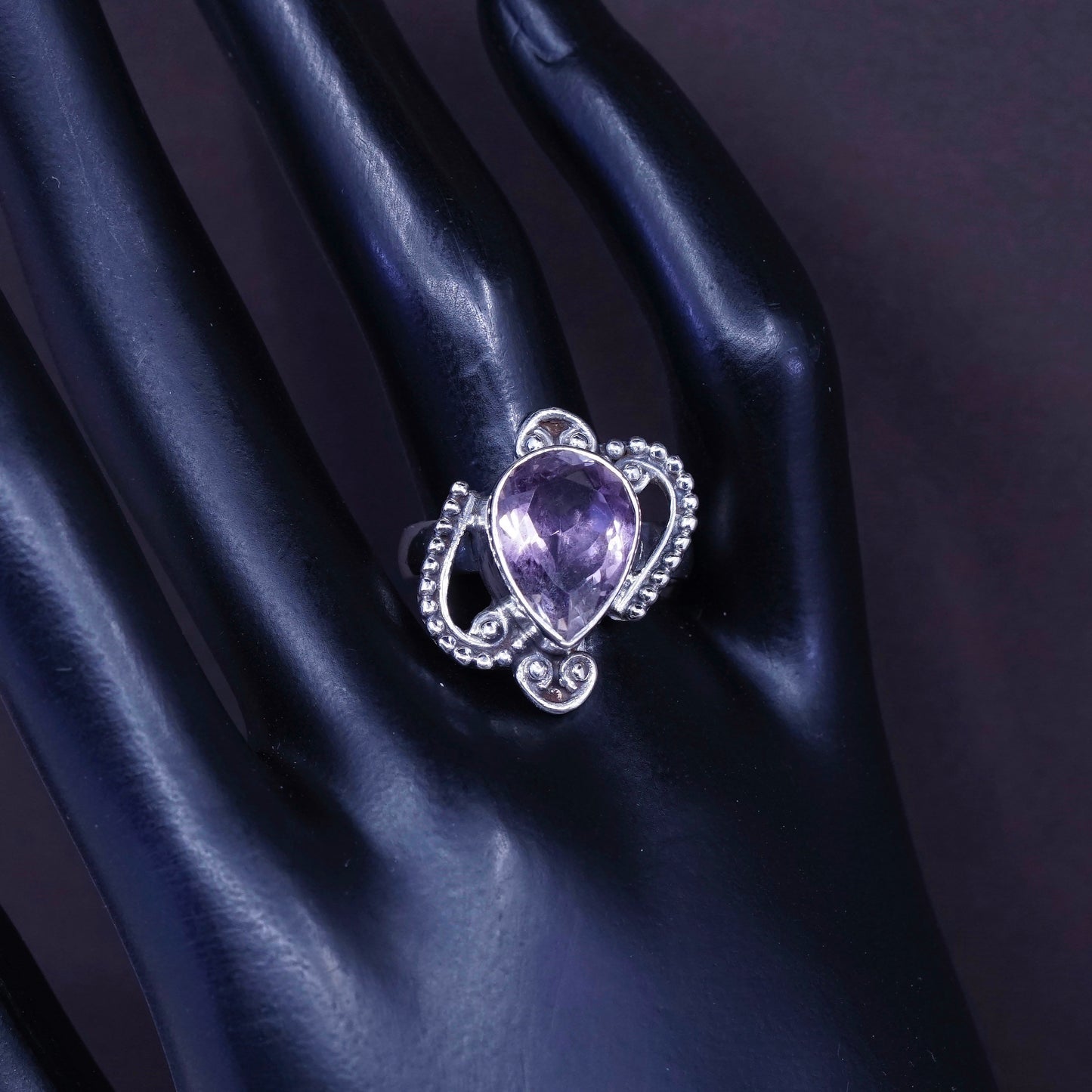 Size 8.5, vtg Sterling 925 silver handmade ring w/ teardrop amethyst N beads