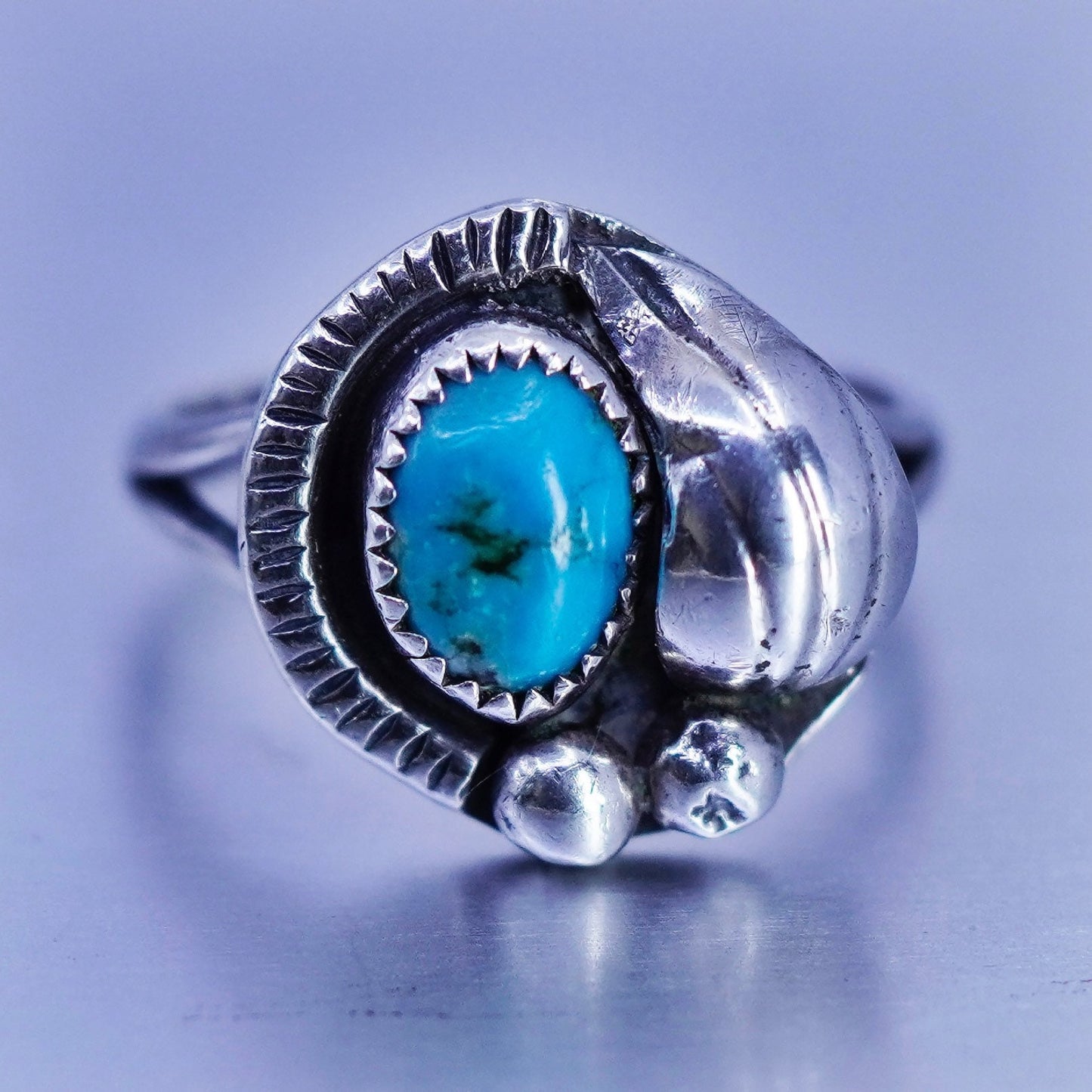 Size 6.5, Native American navajo Sterling 925 silver ring turquoise feather