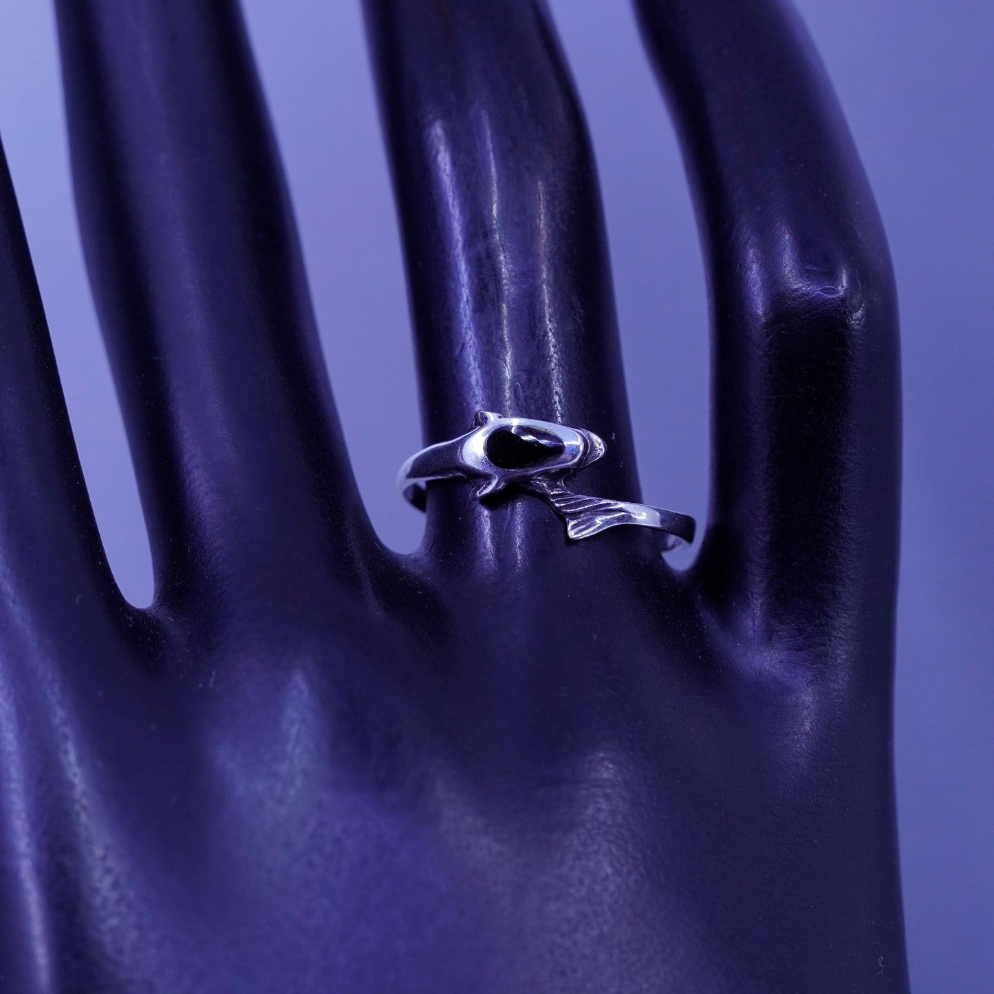 Size 8, vintage modern Sterling 925 silver handmade dolphin ring with obsidian