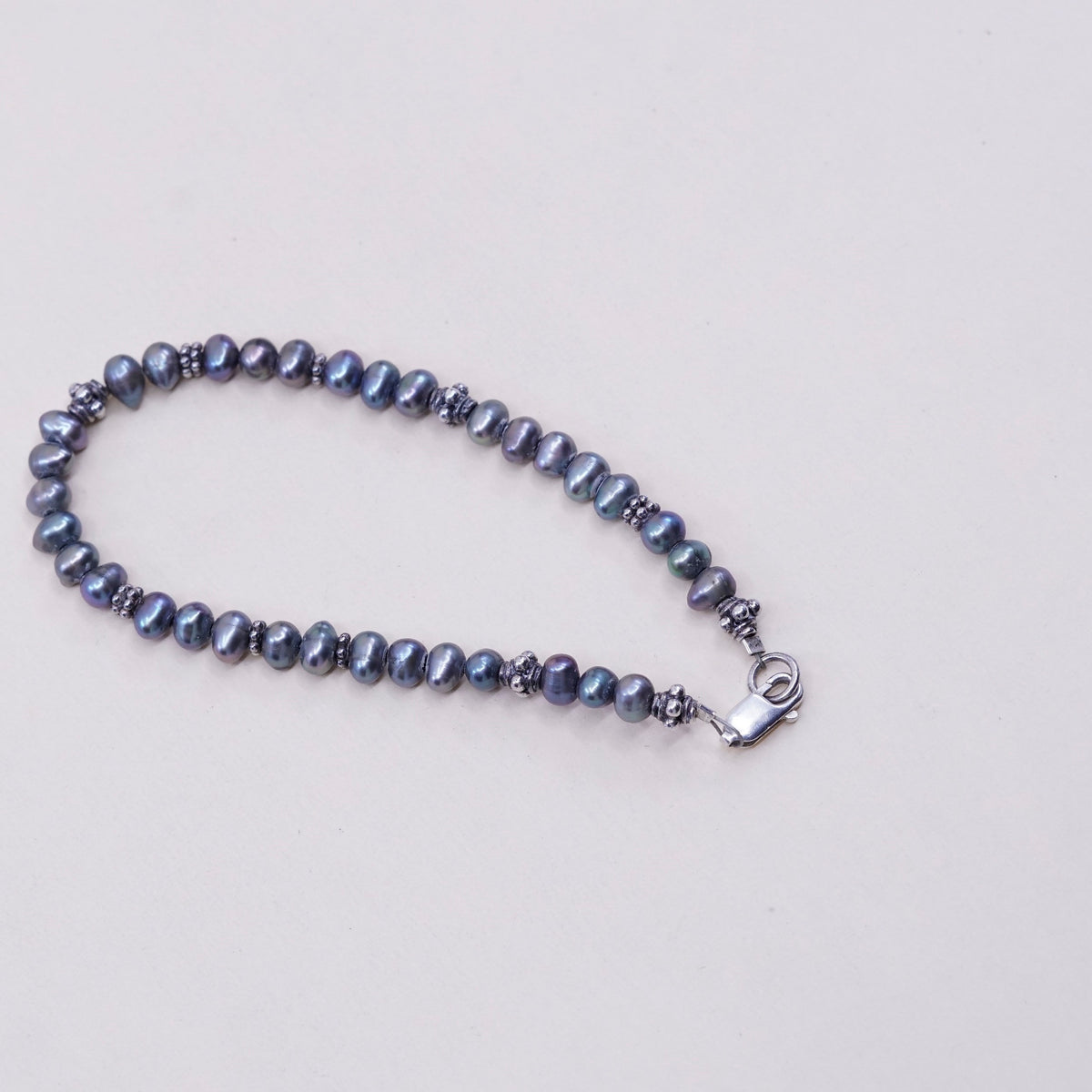 7.75”, vtg handmade bracelet w/ genuine black pearl w/ 925 sterling silver