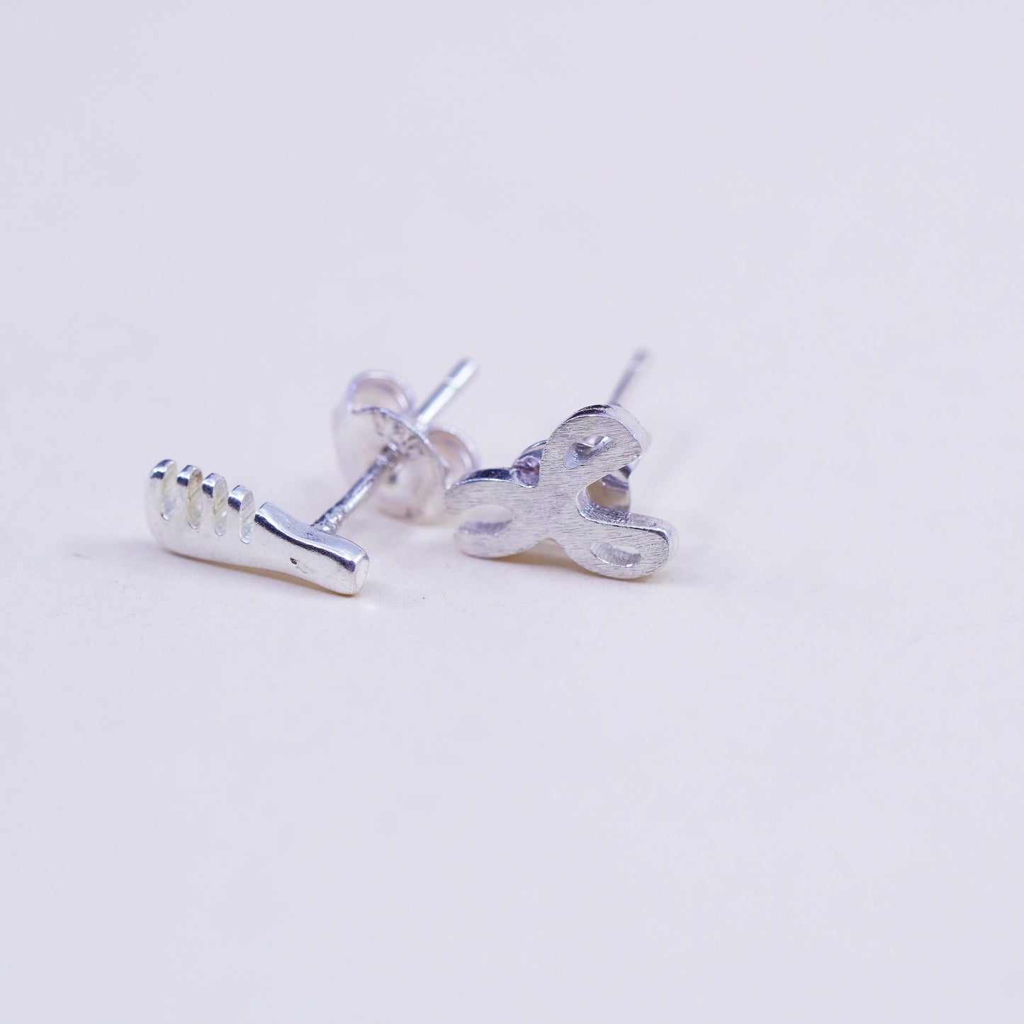 Vintage Sterling silver handmade earrings, 925 scissor comb studs