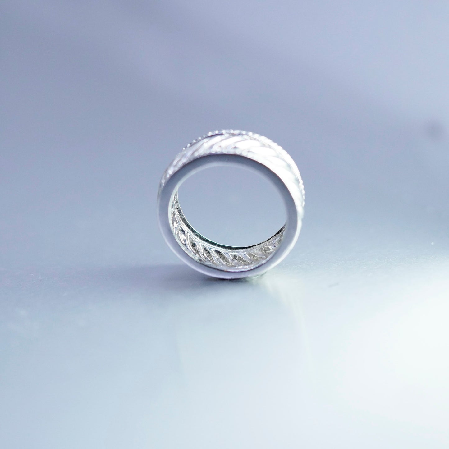 Size 8.5, vintage Sterling 925 silver handmade ring, modern ribbed band