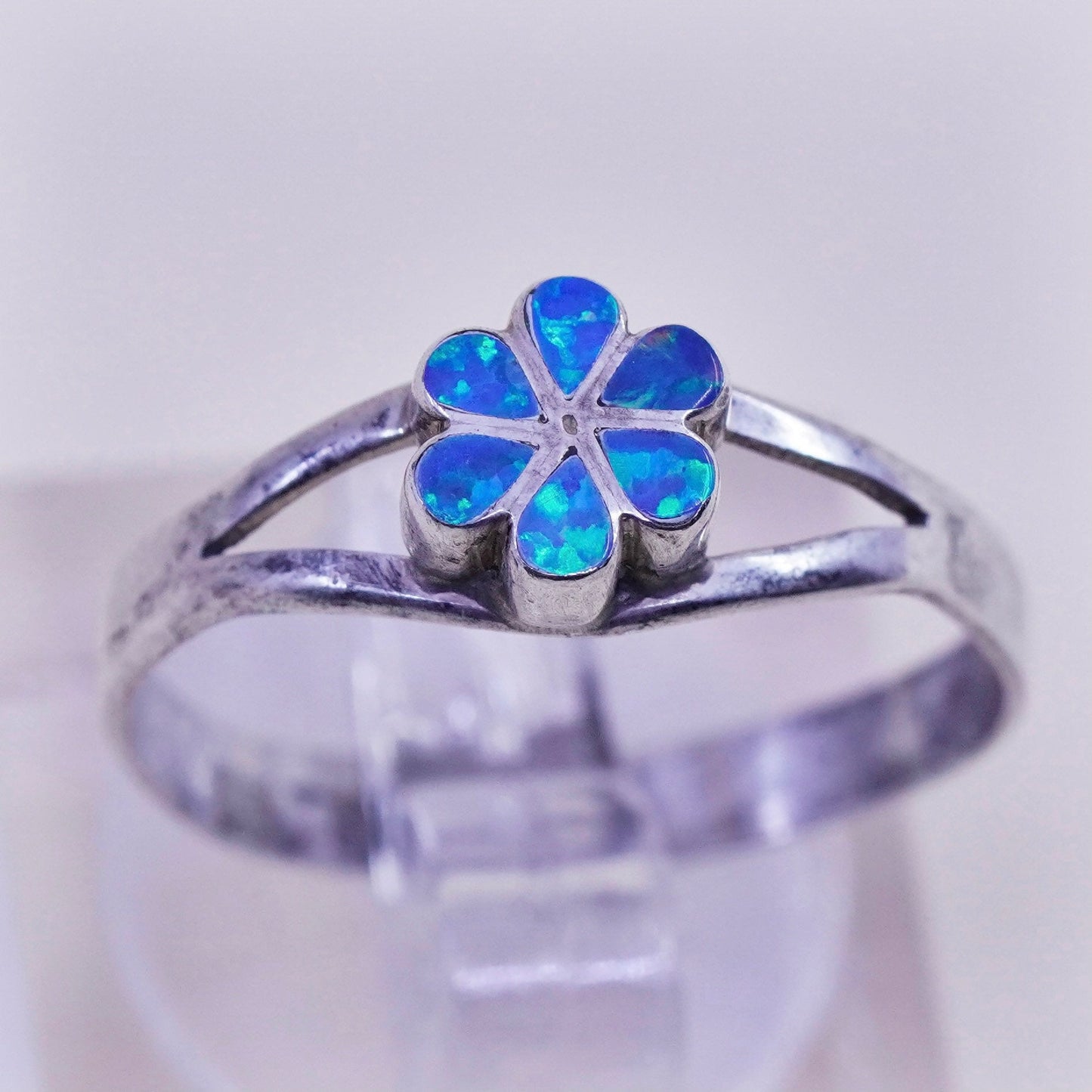 Size 6.5, vintage Sterling silver handmade ring, 925 flower with fire opal