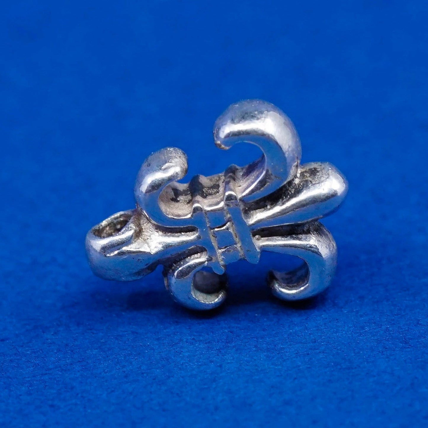 Vintage sterling silver handmade pendant, 925 fleur de lis symbol pendant