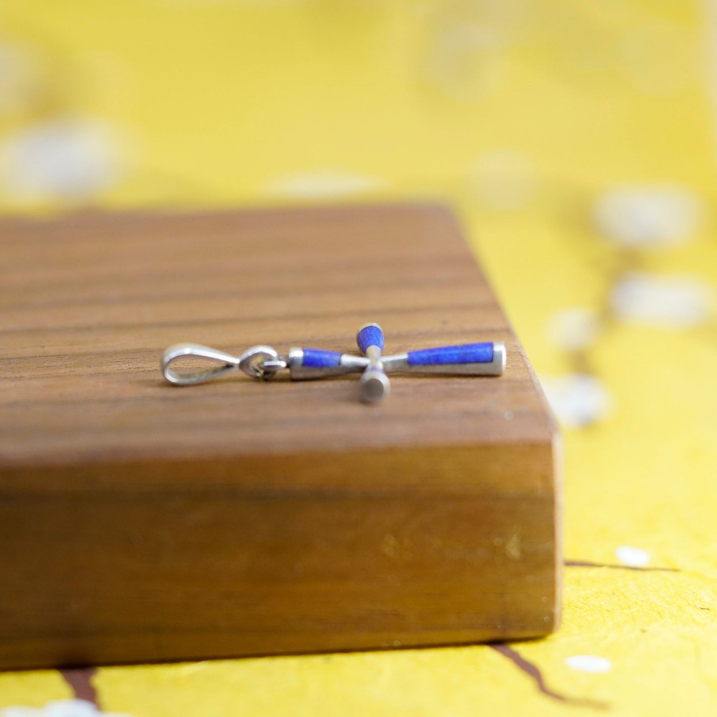 Vintage Sterling silver handmade pendant, 925 cross with lapis lazuli inlay
