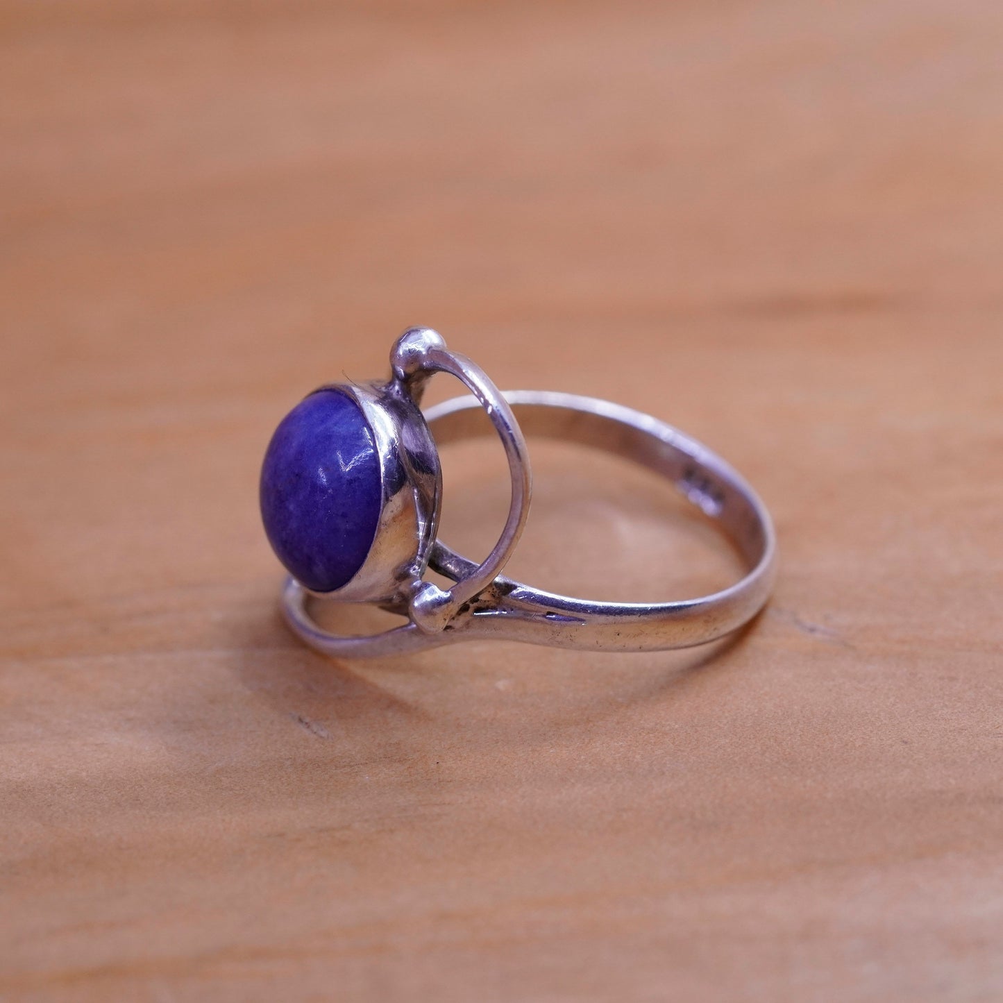 Size 8.5, vintage Sterling 925 silver handmade ring with sodalite
