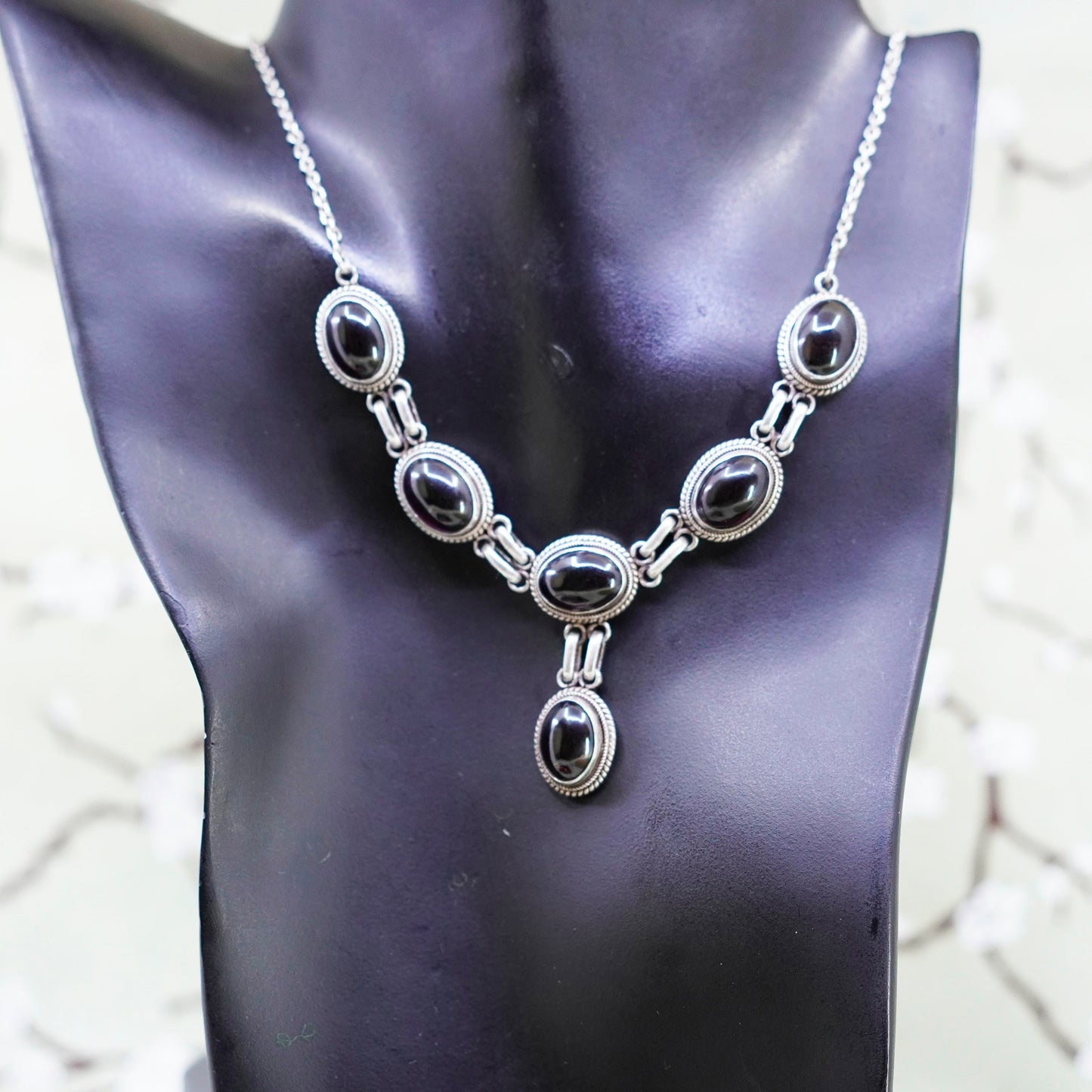 16+2”, vintage Sterling silver necklace, Italy 925 circle chain garnet pendant