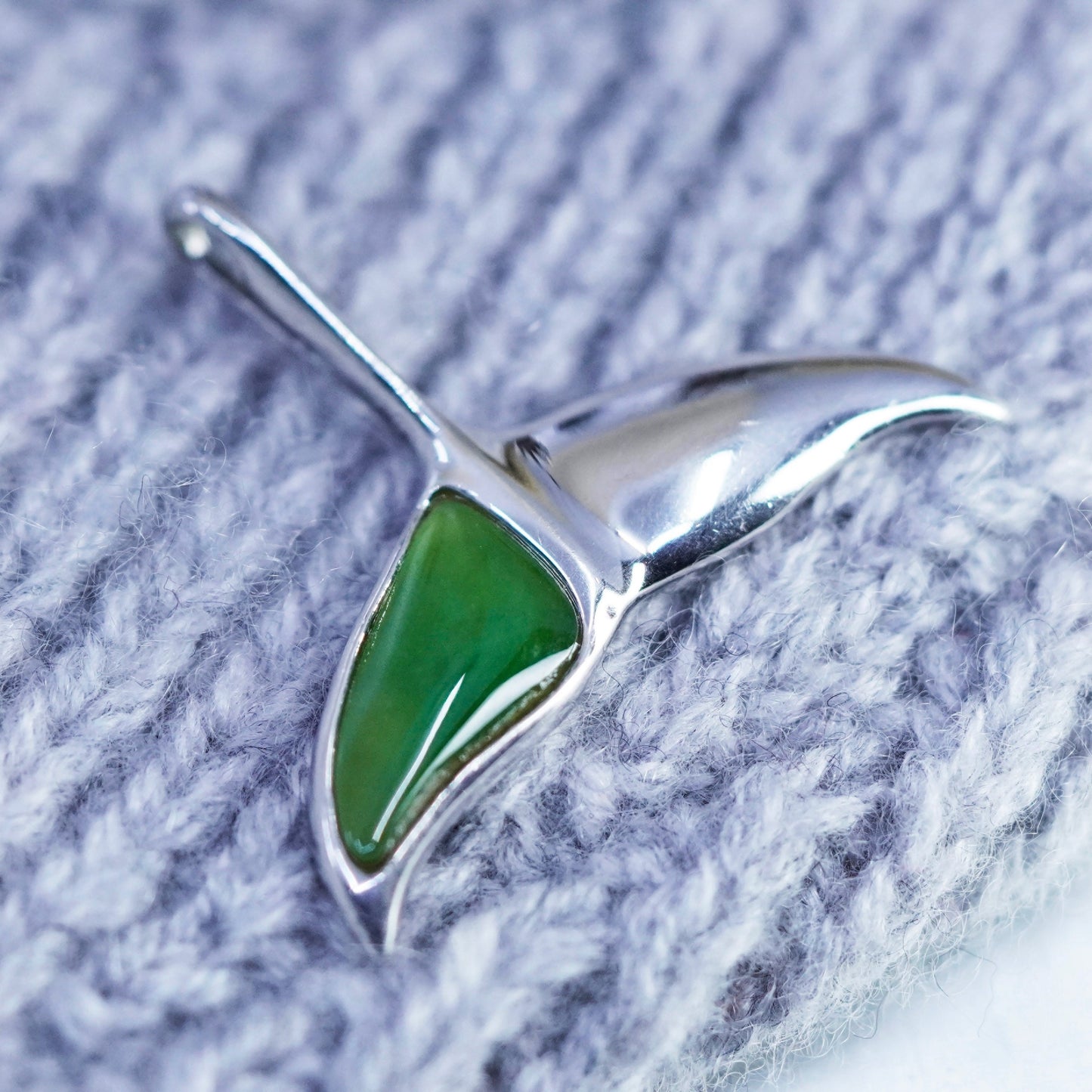 Vintage sterling 925 silver handmade whale tail pendant with jade