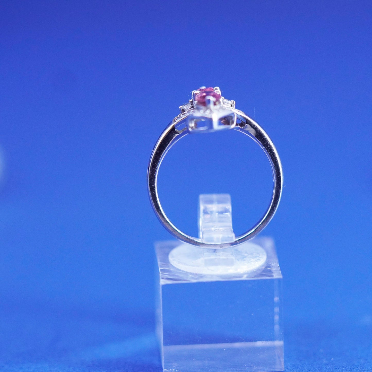 Size 8, vintage Sterling silver handmade ring, 925 band with amethyst and cz