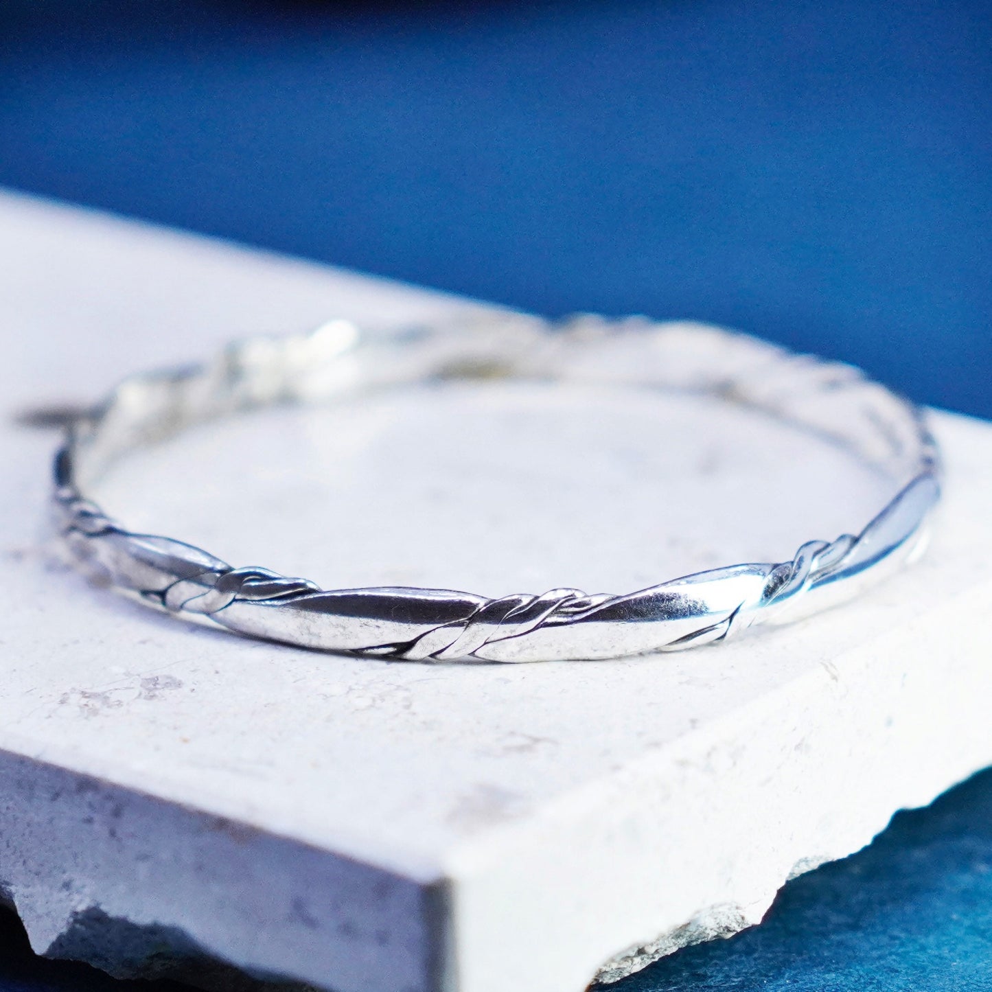 7.75”, Taxco mexico sterling silver handmade bracelet, 925 twisted cable bangle