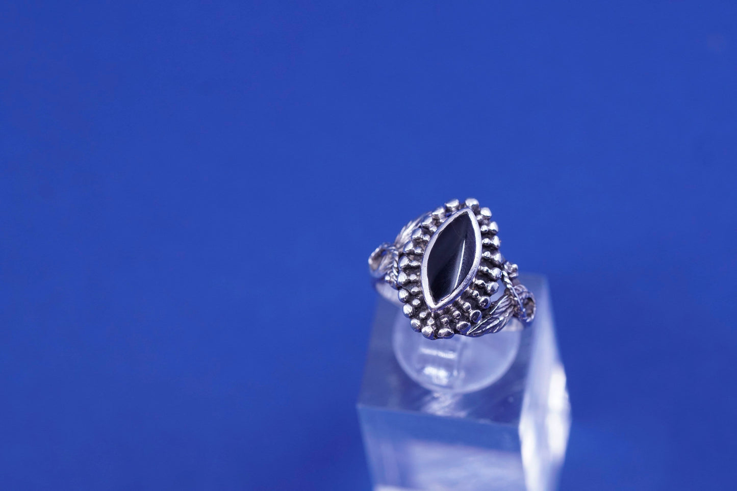 Size 7.25, vintage Sterling 925 silver handmade ring with onyx and beads