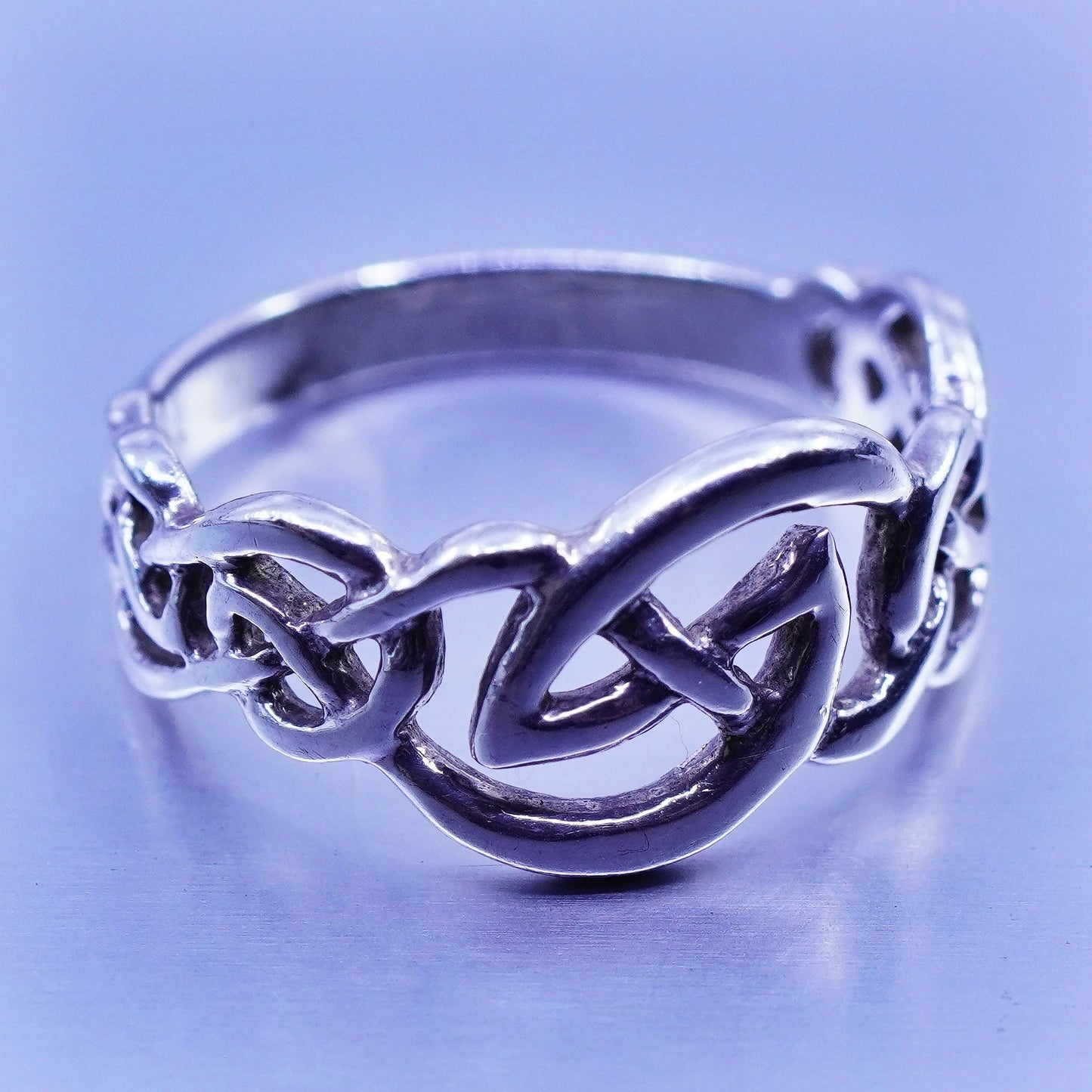 Size 7, vtg Sterling 925 silver handmade ring, Irish Celtic knot textured band