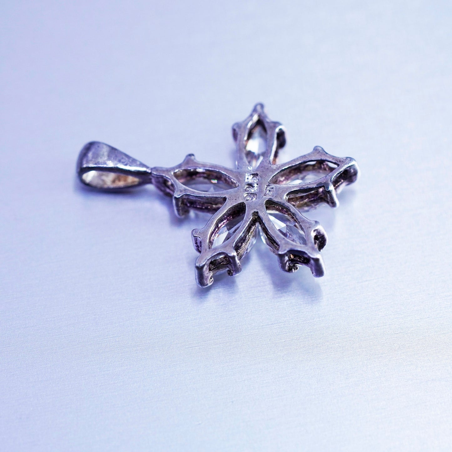 antique sterling 925 silver flower pendant with Cz