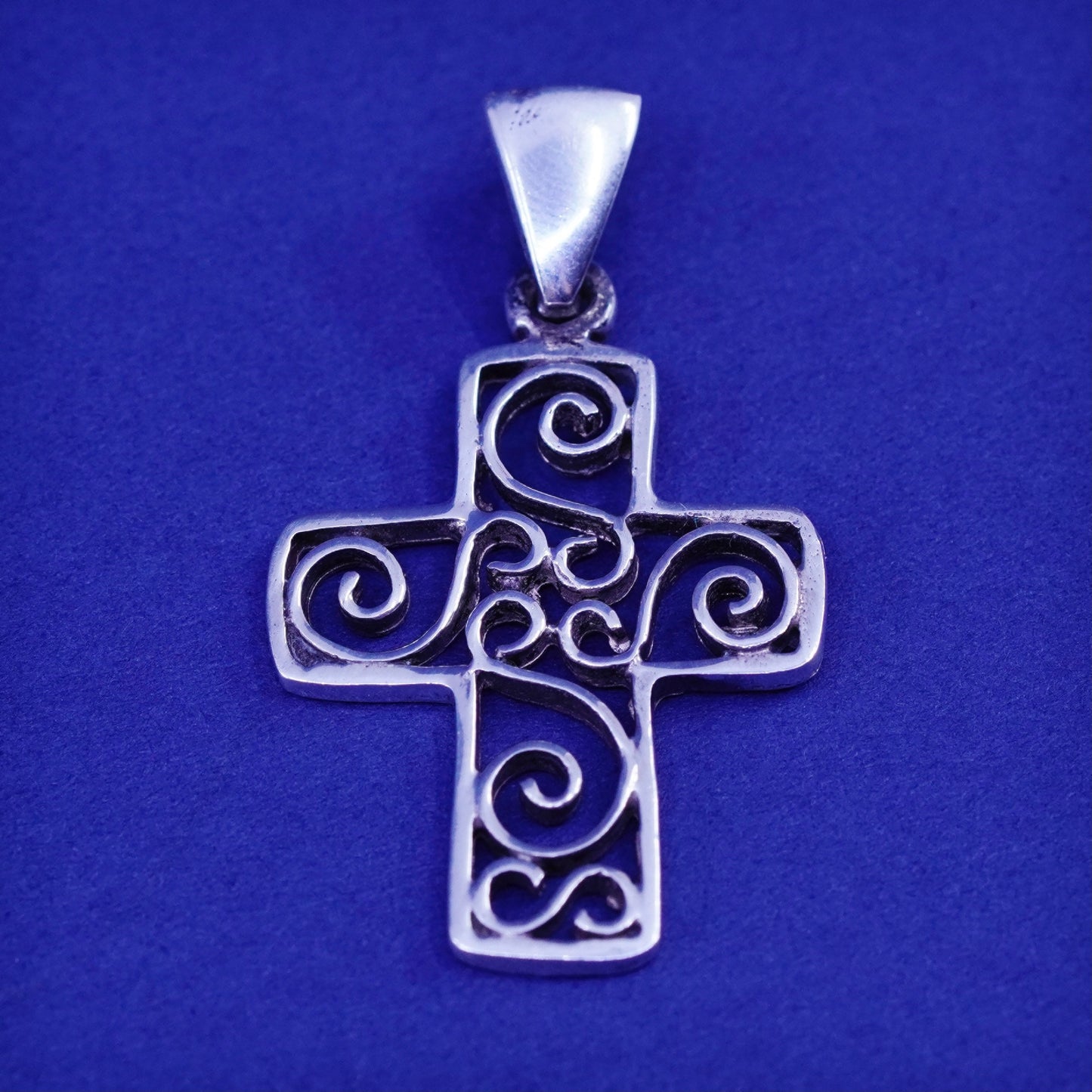Sterling silver handmade pendant, 925 filigree cross charm