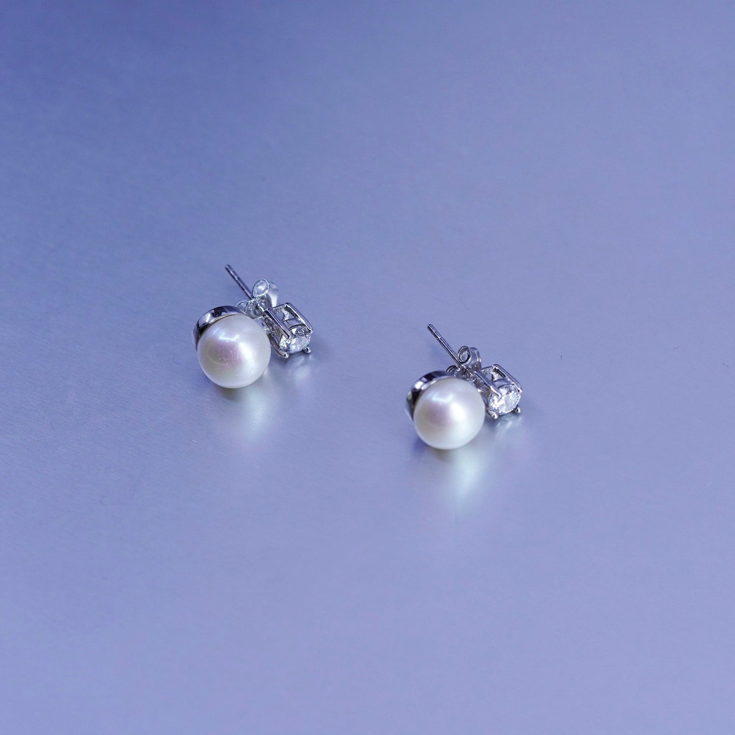 8mm, Vintage Sterling 925 silver handmade earrings, studs with pearl and cz