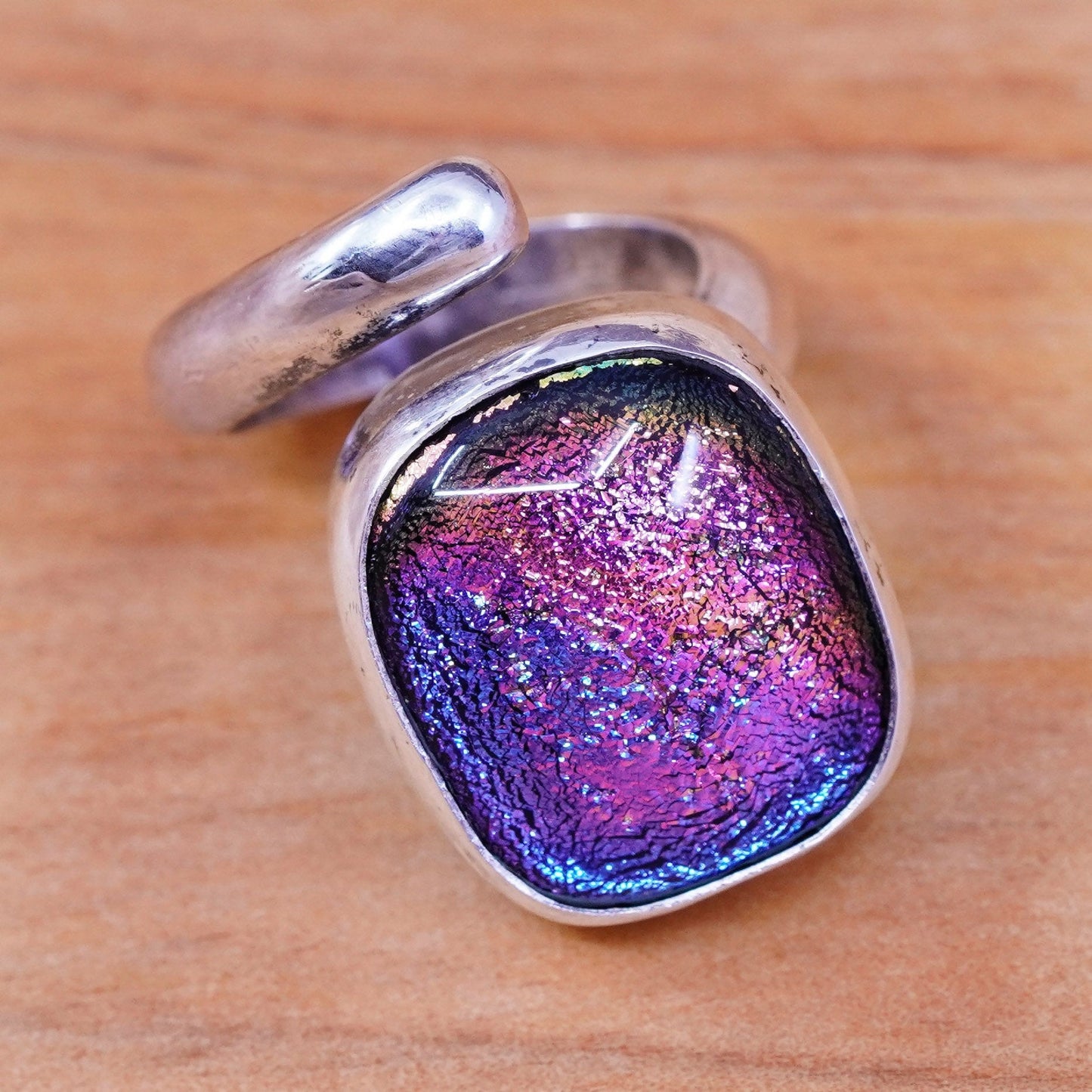 sz 4.75, designer Sterling silver ring, southwestern 925 with pink foiled glass