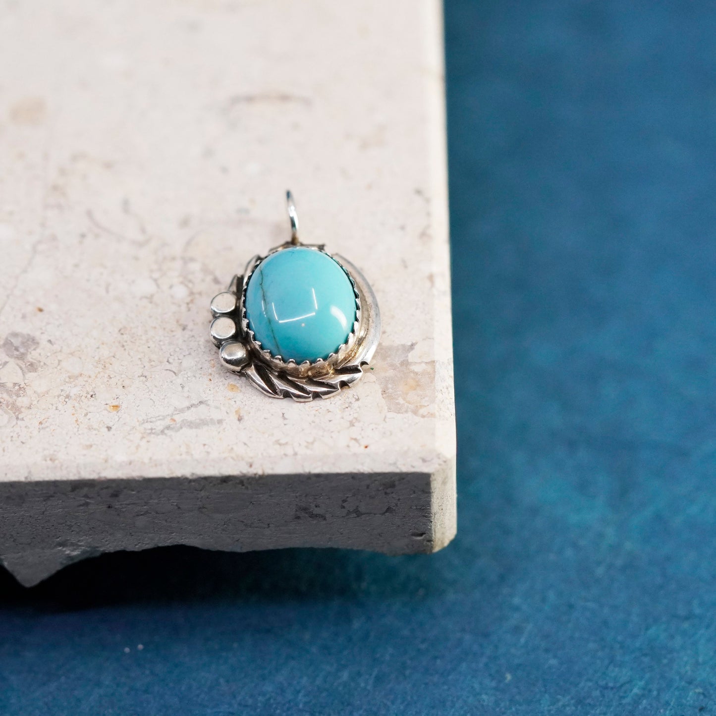 Vintage Native American navajo Sterling 925 silver handmade pendant turquoise