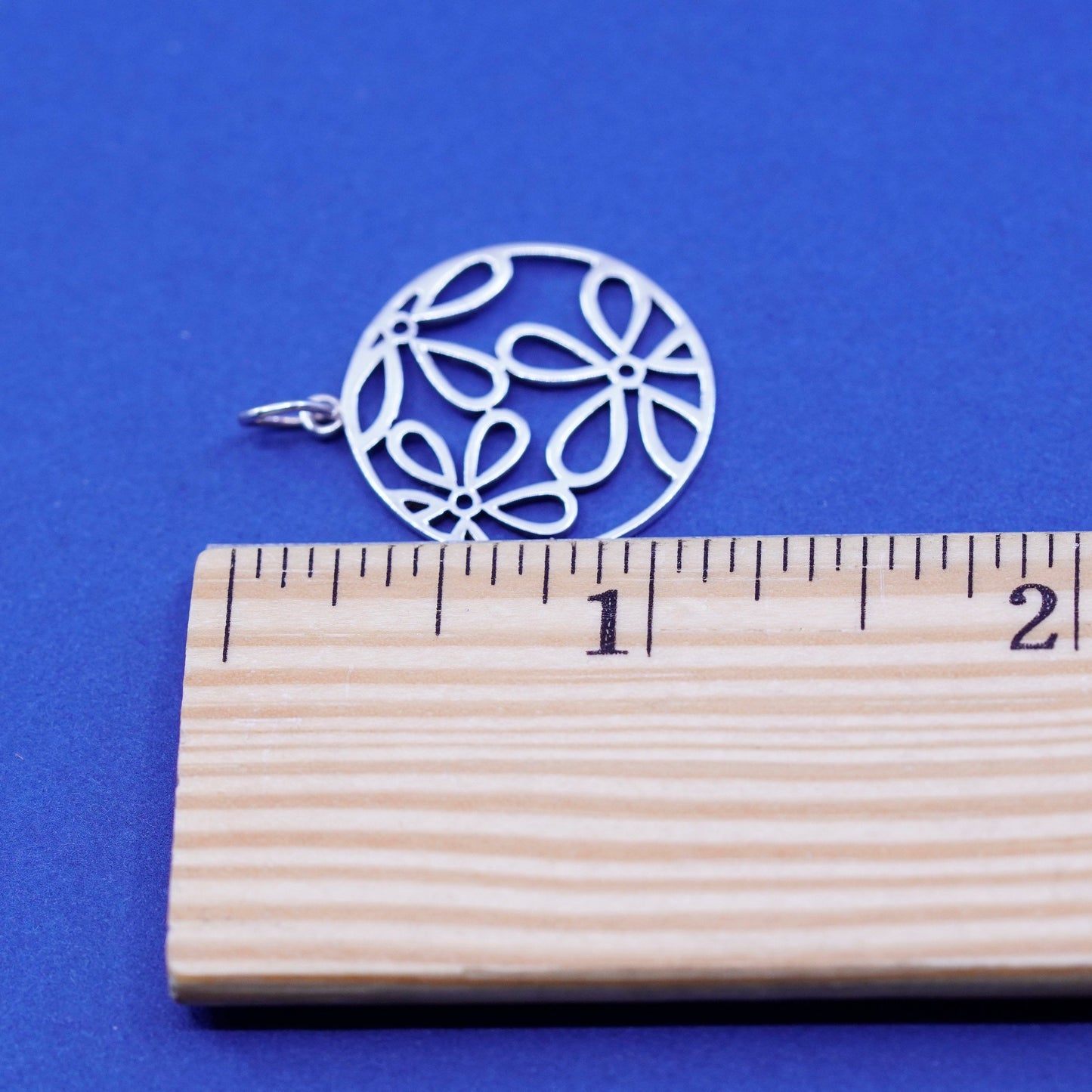 Vintage Tashi Sterling silver handmade pendant, 925 filigree Sakura flower