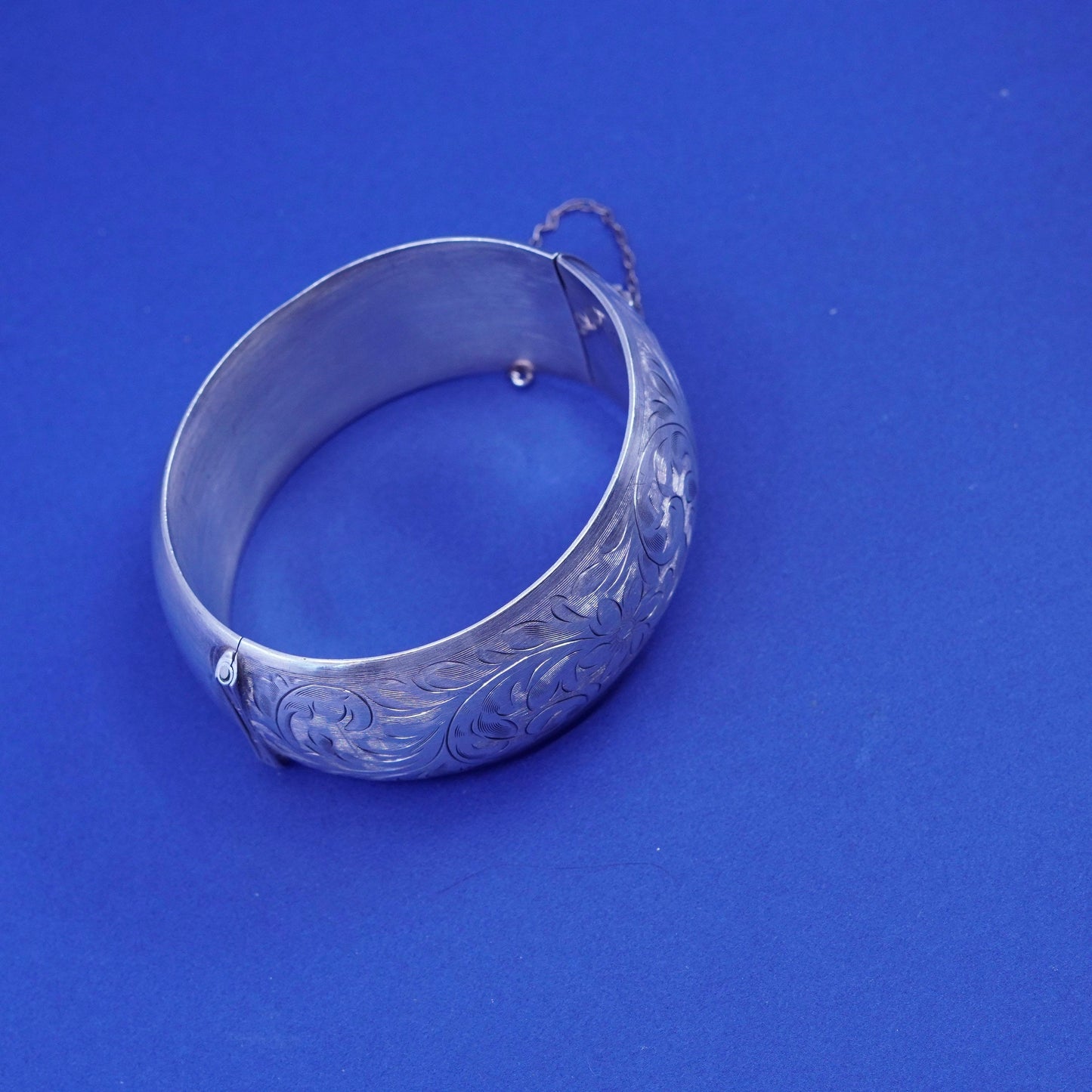 7”, RARE sterling silver handmade bracelet, 925 hinged floral textured bangle