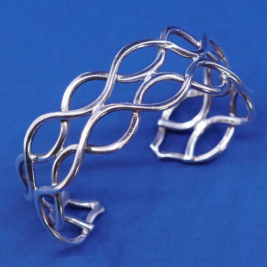 6.5", vtg Sterling silver handmade wavy bracelet, 925 cuff, stamped mexico 925