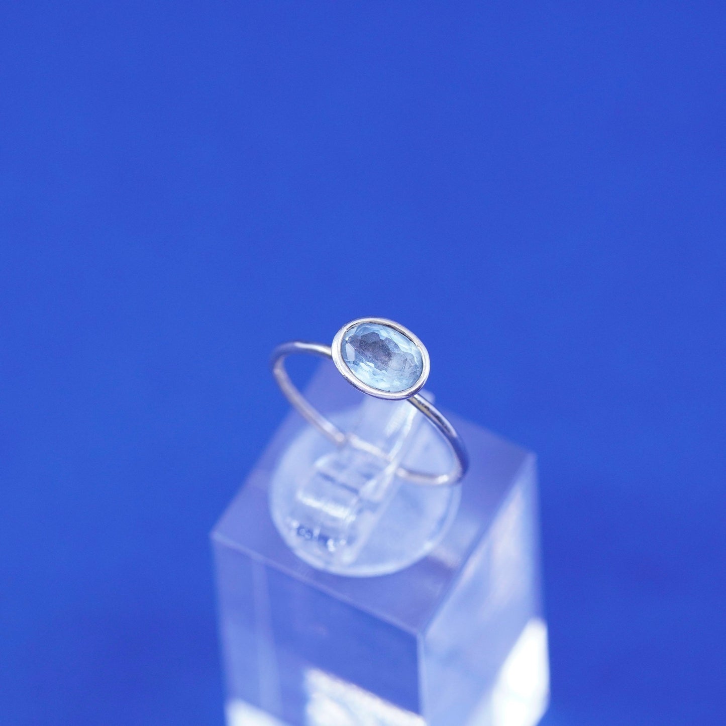 Size 6, vtg Sterling silver handmade ring, 925 stackable ring with blue topaz
