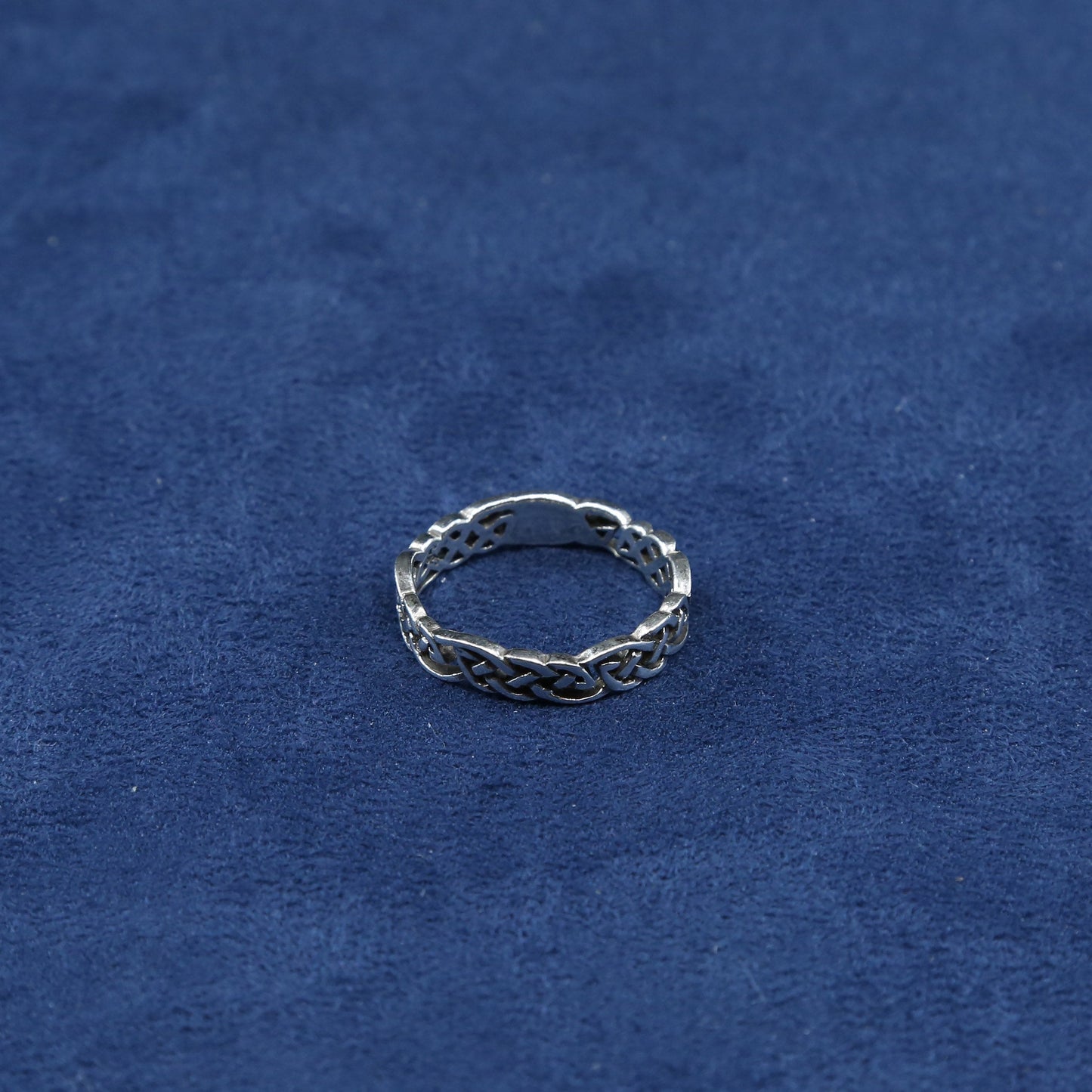 sz 7.75, vtg Sterling silver handmade band, 925 ring w/ woven