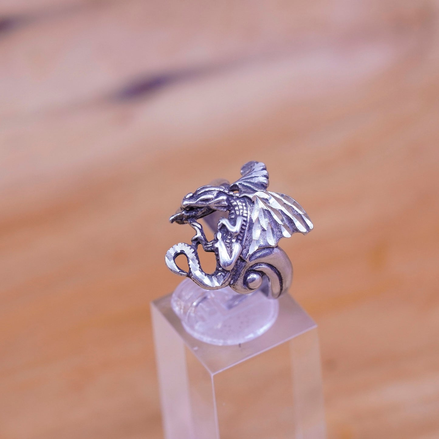 Size 8, vintage Shube Sterling silver handmade ring, 925 dragon band