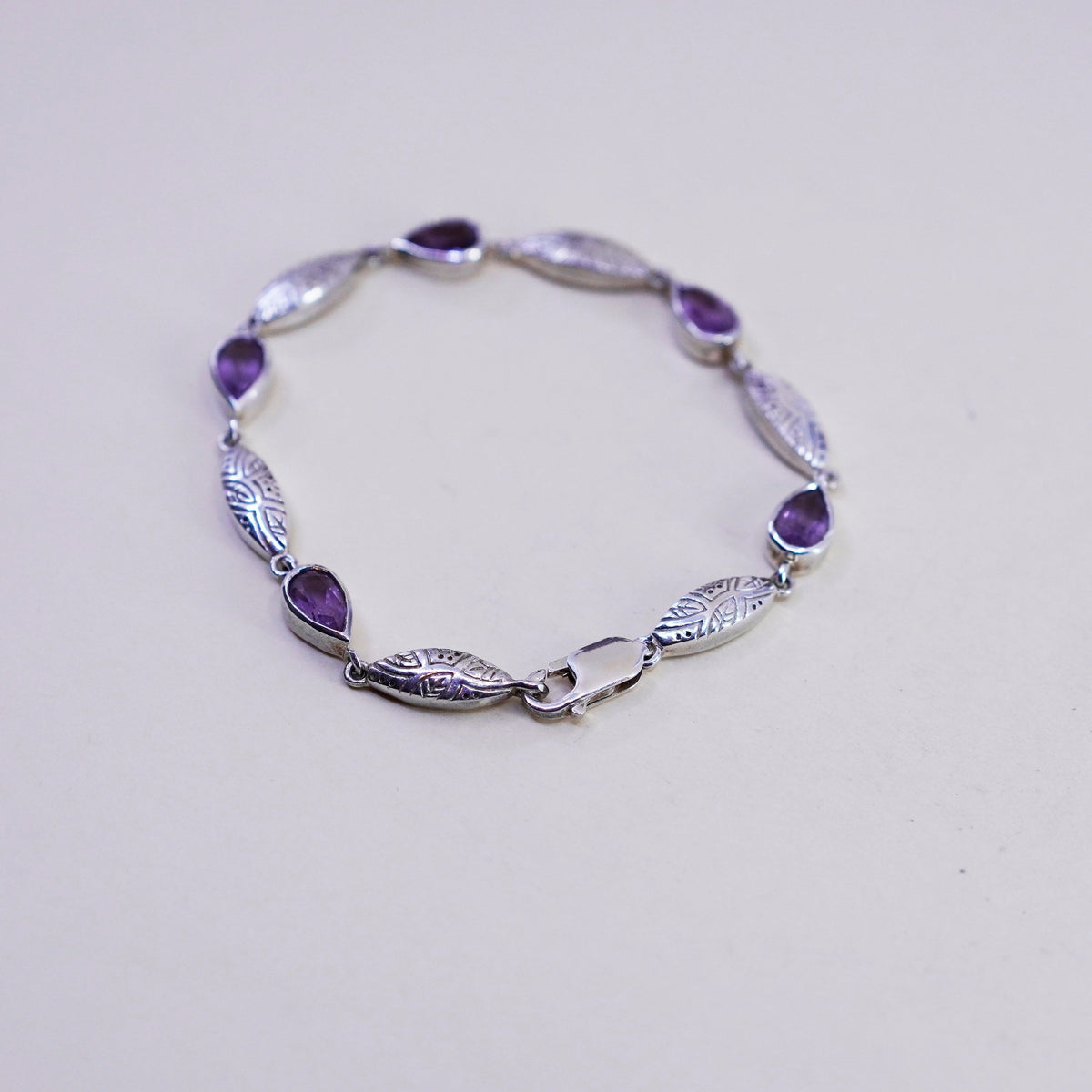 7”, Vintage Sterling silver handmade bracelet, 925 chain with teardrop amethyst