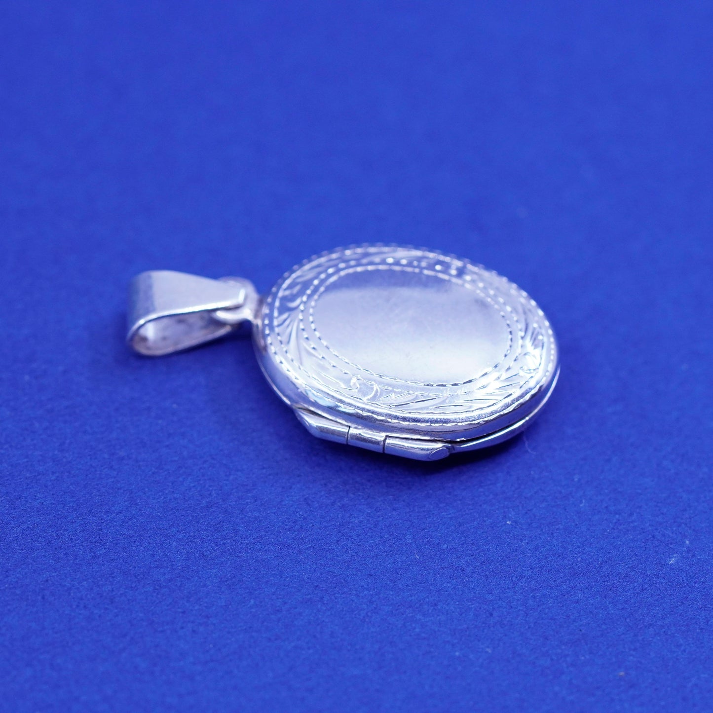 Vintage Sterling silver handmade pendant, textured 925 oval photo locket