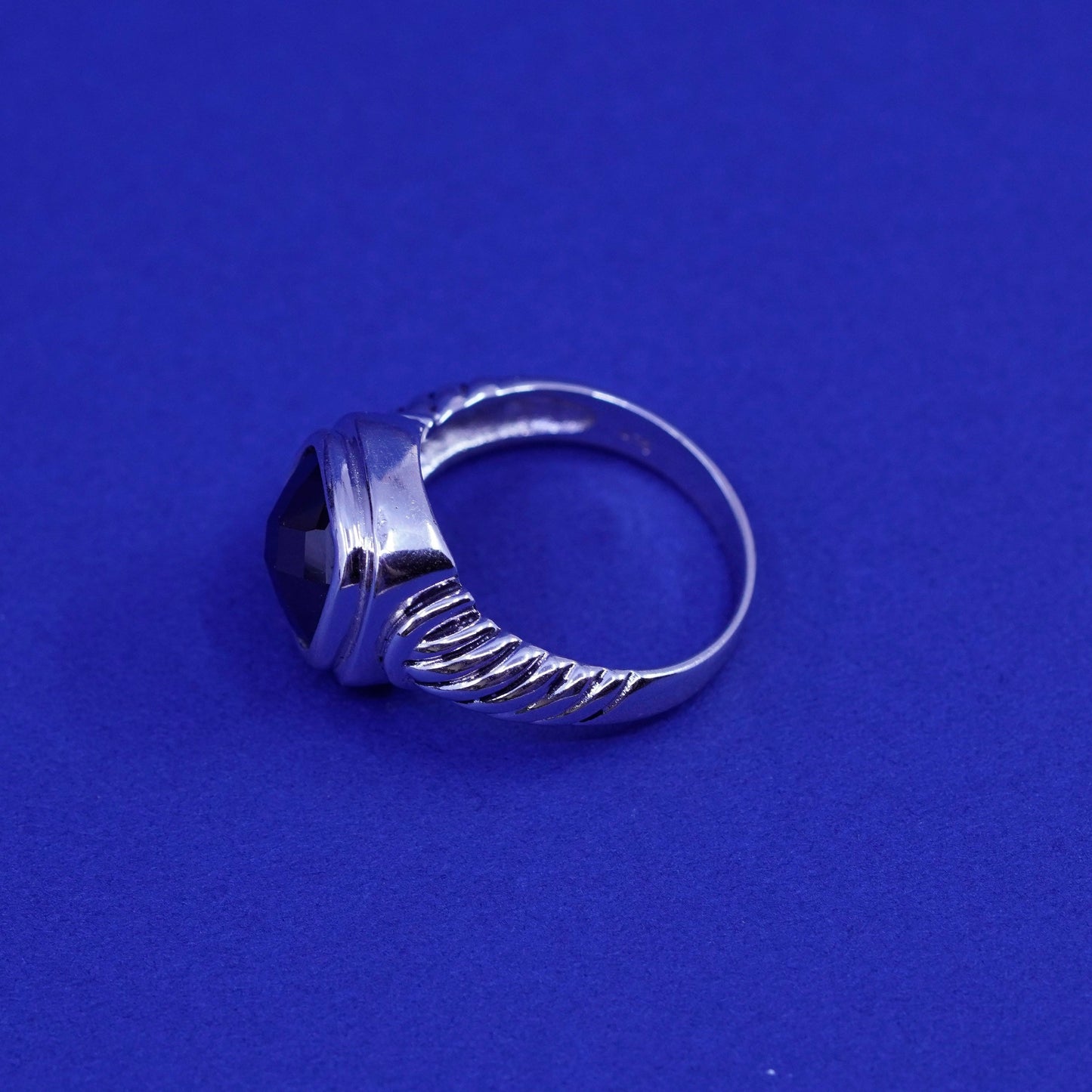 Size 8.5, vintage modern Sterling silver handmade ring with hematite
