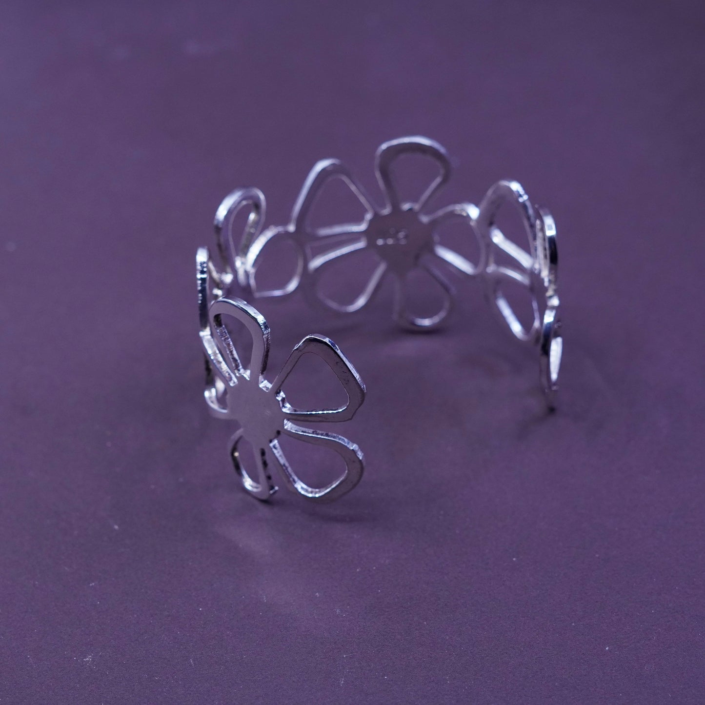 6.5”, Vintage Sterling silver handmade bracelet Mexico 925 filigree flower cuff