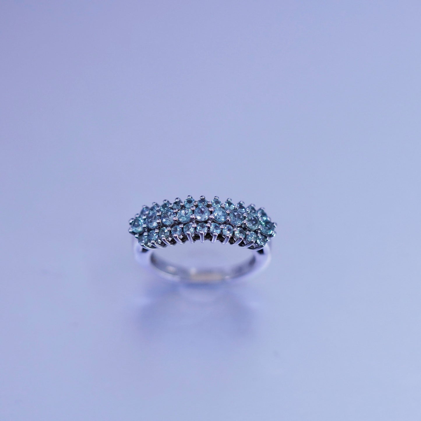 Size 6, vintage Sterling 925 silver handmade ring with cluster peridot