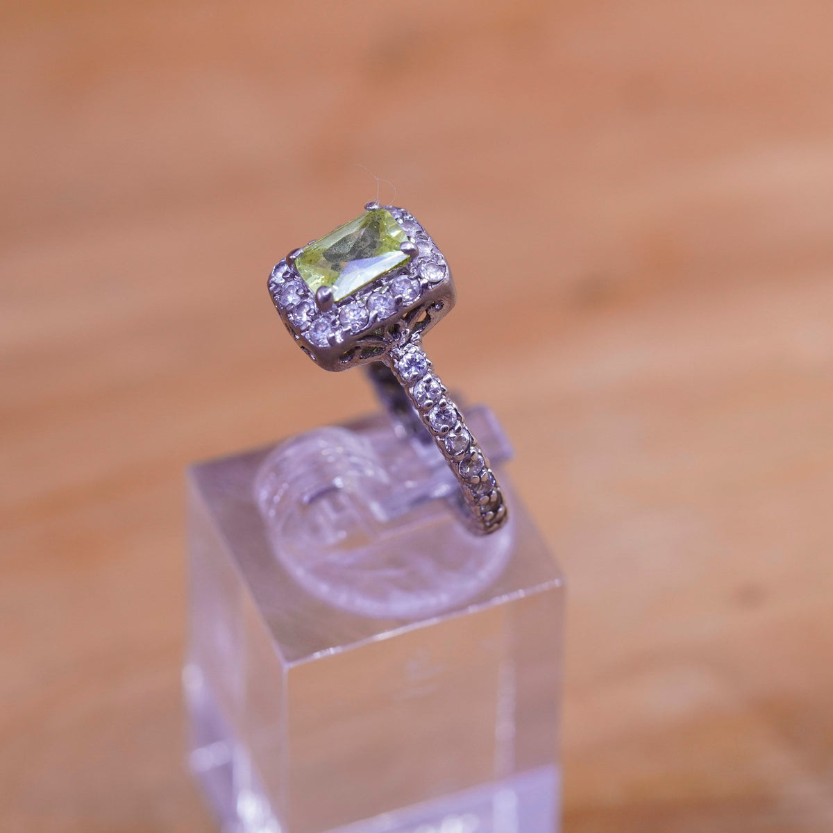 Size 7.5, vintage Sterling 925 silver handmade ring with peridot and cz