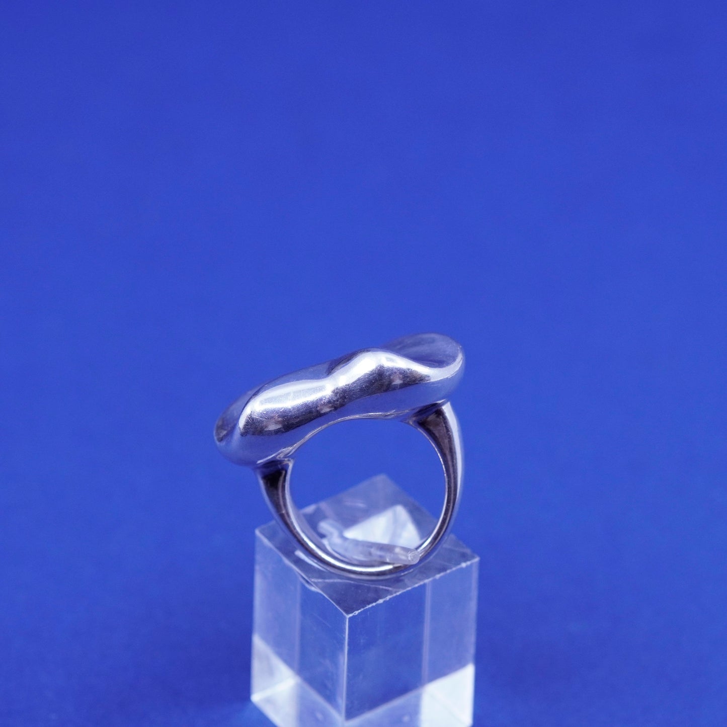 Size 6, vintage sterling silver handmade ring, lightweight puffy 925 heart band