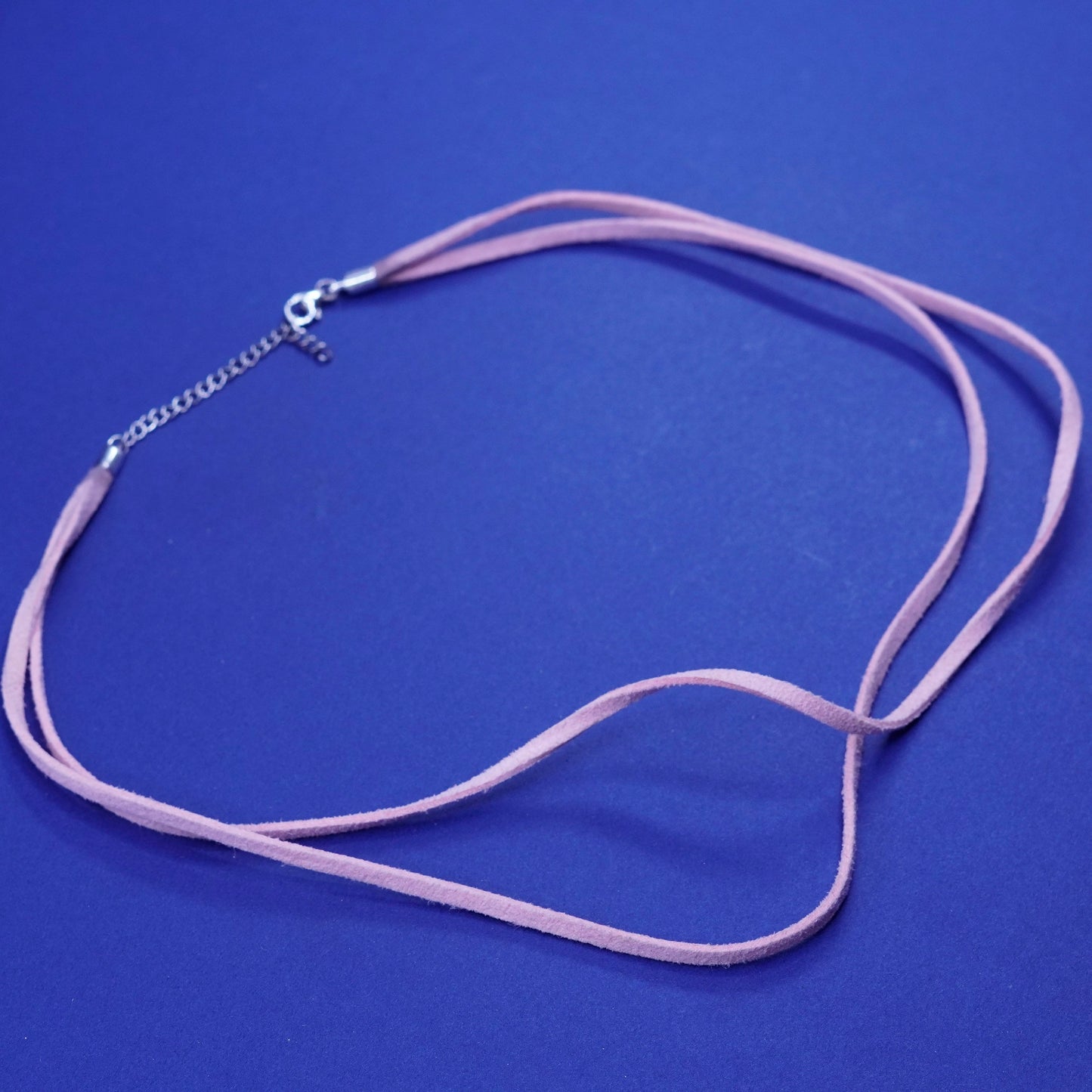 17+1.5”, vintage Sterling 925 Silver clasp with pink Leather Necklace