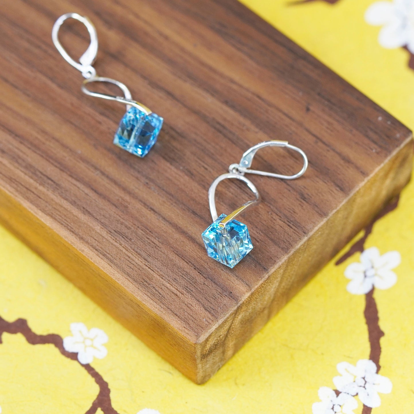 vintage Sterling 925 silver entwined earrings with blue cube crystal