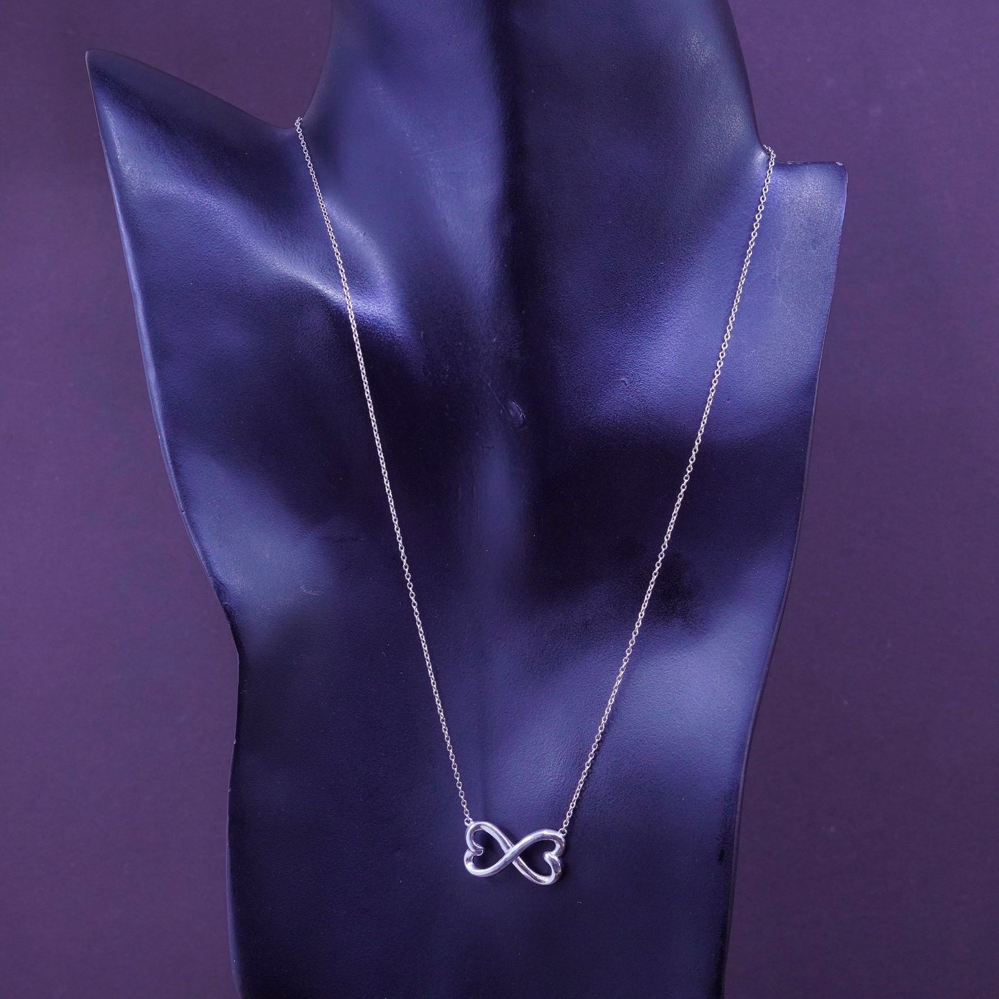 18”, Italy Sterling 925 Silver Circle Chain Necklace W/ double hearts Pendant