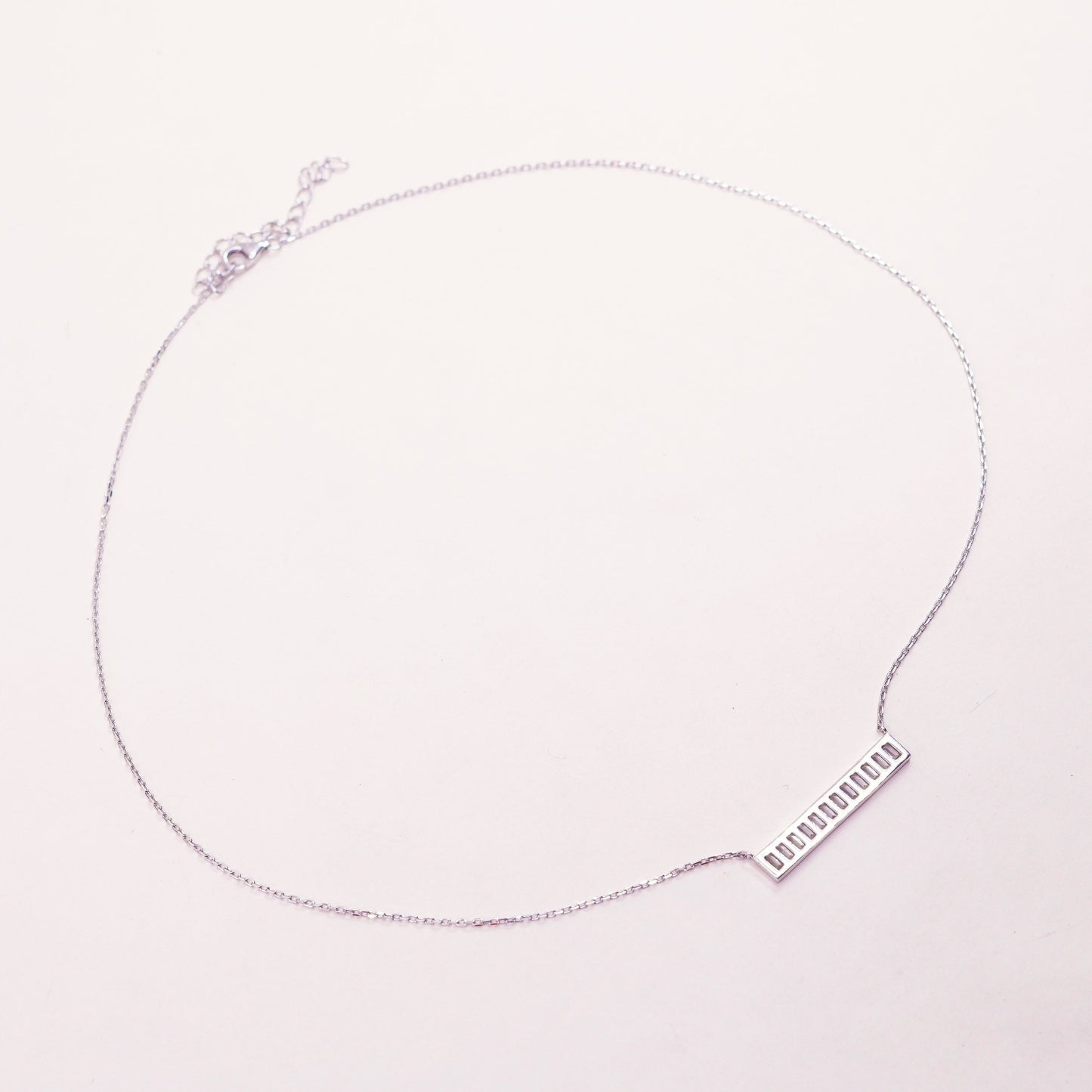 16+2”, Vintage sterling silver circle chain with cz cross pendant, necklace