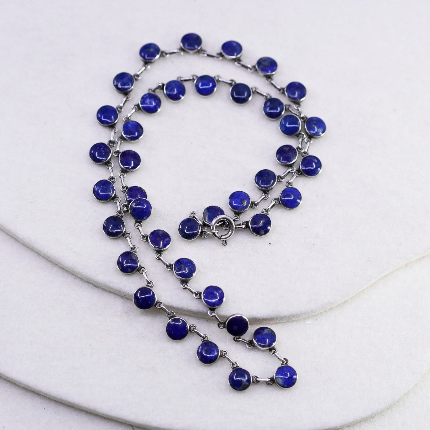 18”, Vintage Sterling 925 silver handmade circle necklace with lapis lazuli