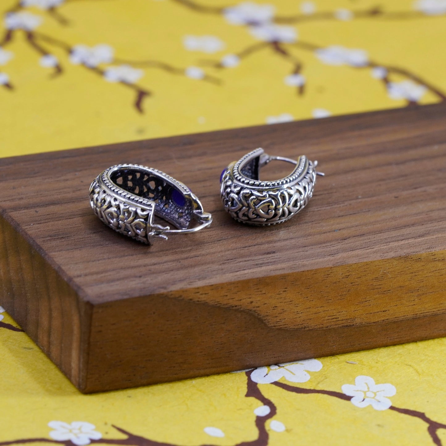 1”, Sterling silver handmade earrings, 925 huggie, filigree hoops lapis lazuli