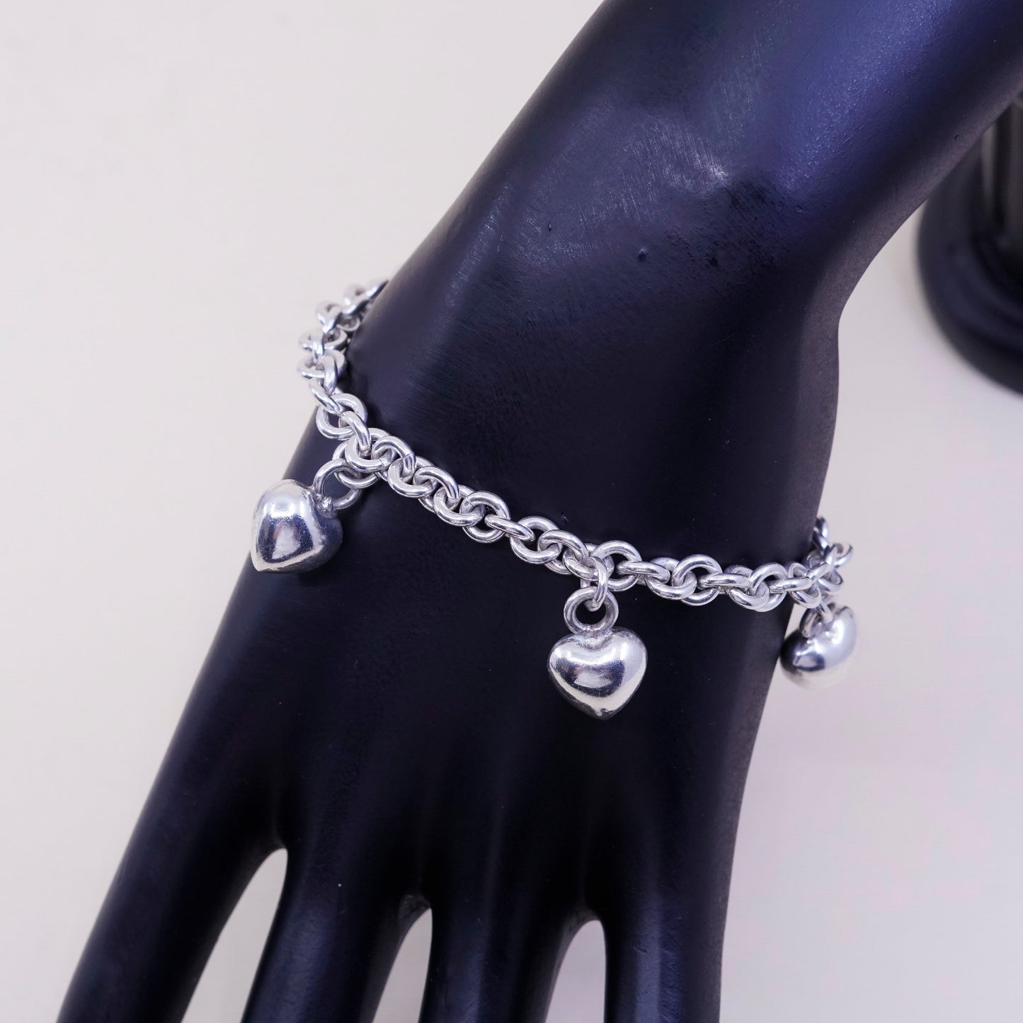 7“, 5mm, Vintage sterling 925 silver circle bracelet with solid heart charm