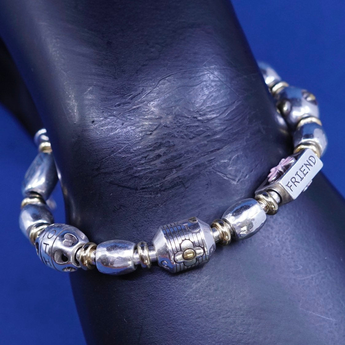 6.25+1”, vtg Brighton B Silver Tone bracelet, with heart charm “sister, mother