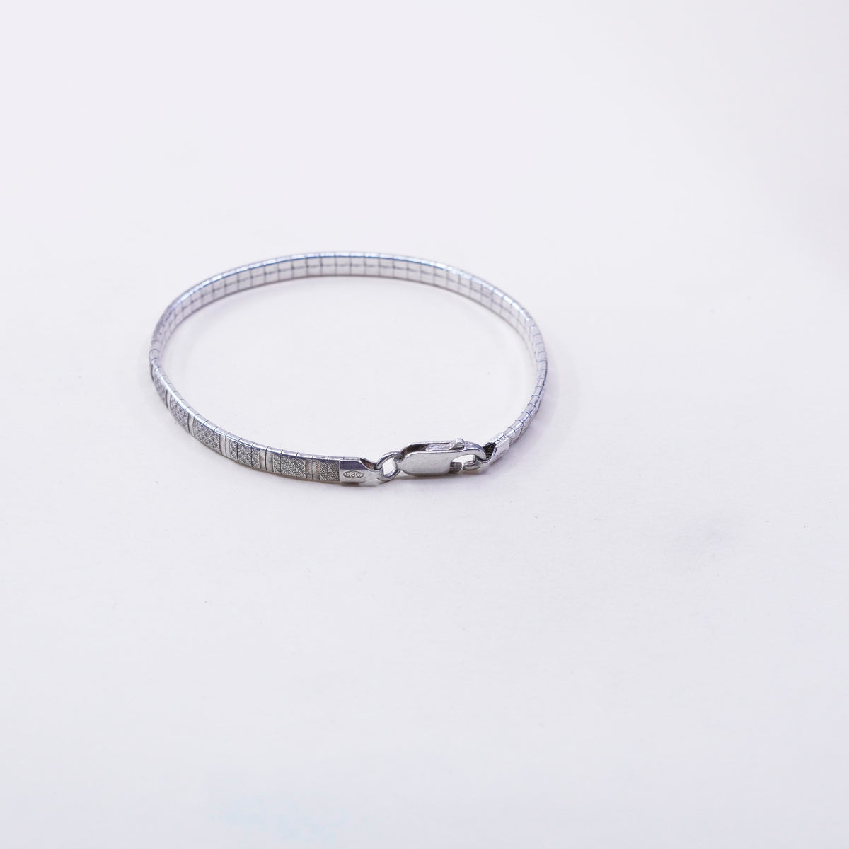 7”, 5mm, Vintage Sterling silver omega bracelet, textured Italy 925 chain