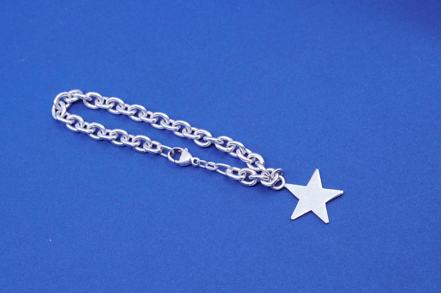 7”, vintage Sterling silver handmade bracelet, 925 bold circle chain w/ star