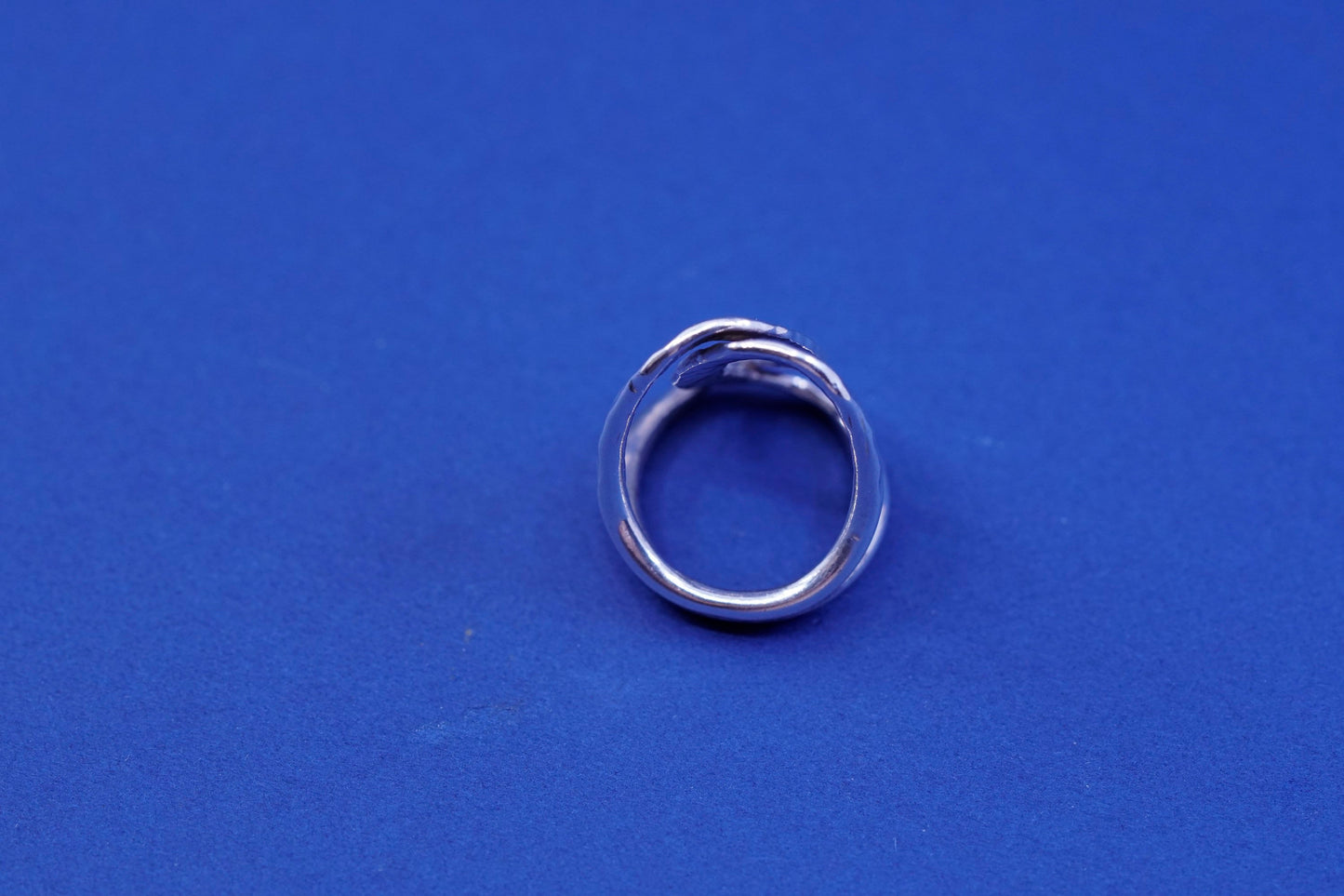 Size 6, vintage Sterling silver handmade wrapped ring, 925 silver hammered band